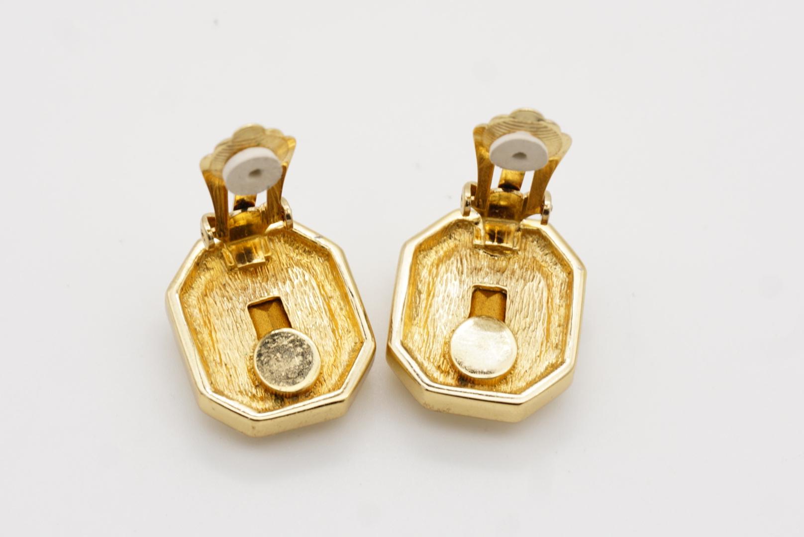 Christian Dior Vintage 1980s Topaz Light Green Octagon Crystals Clip Earrings 8