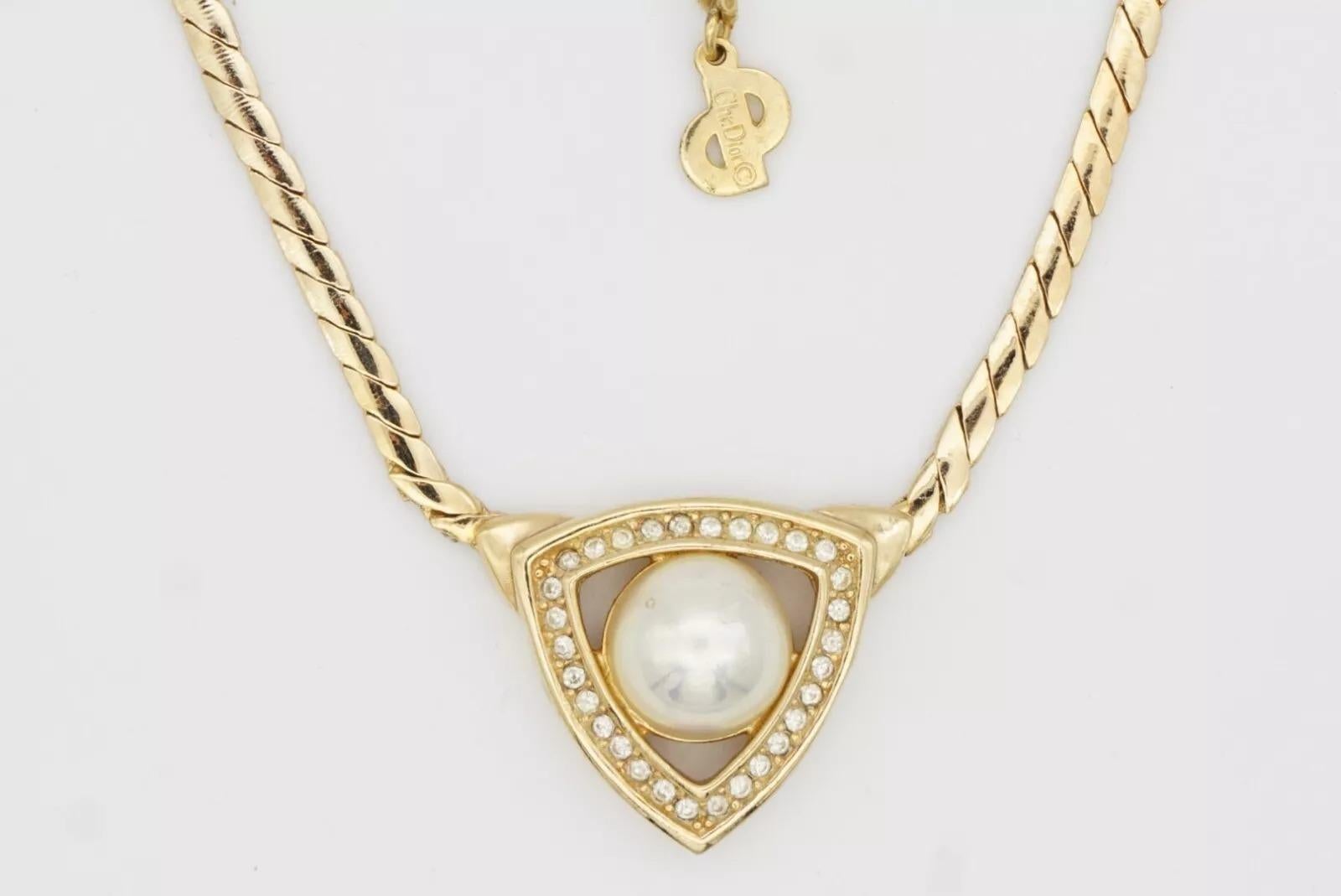 Christian Dior, collier vintage des années 1980, triangle ajouré, perles blanches et cristaux en vente 9