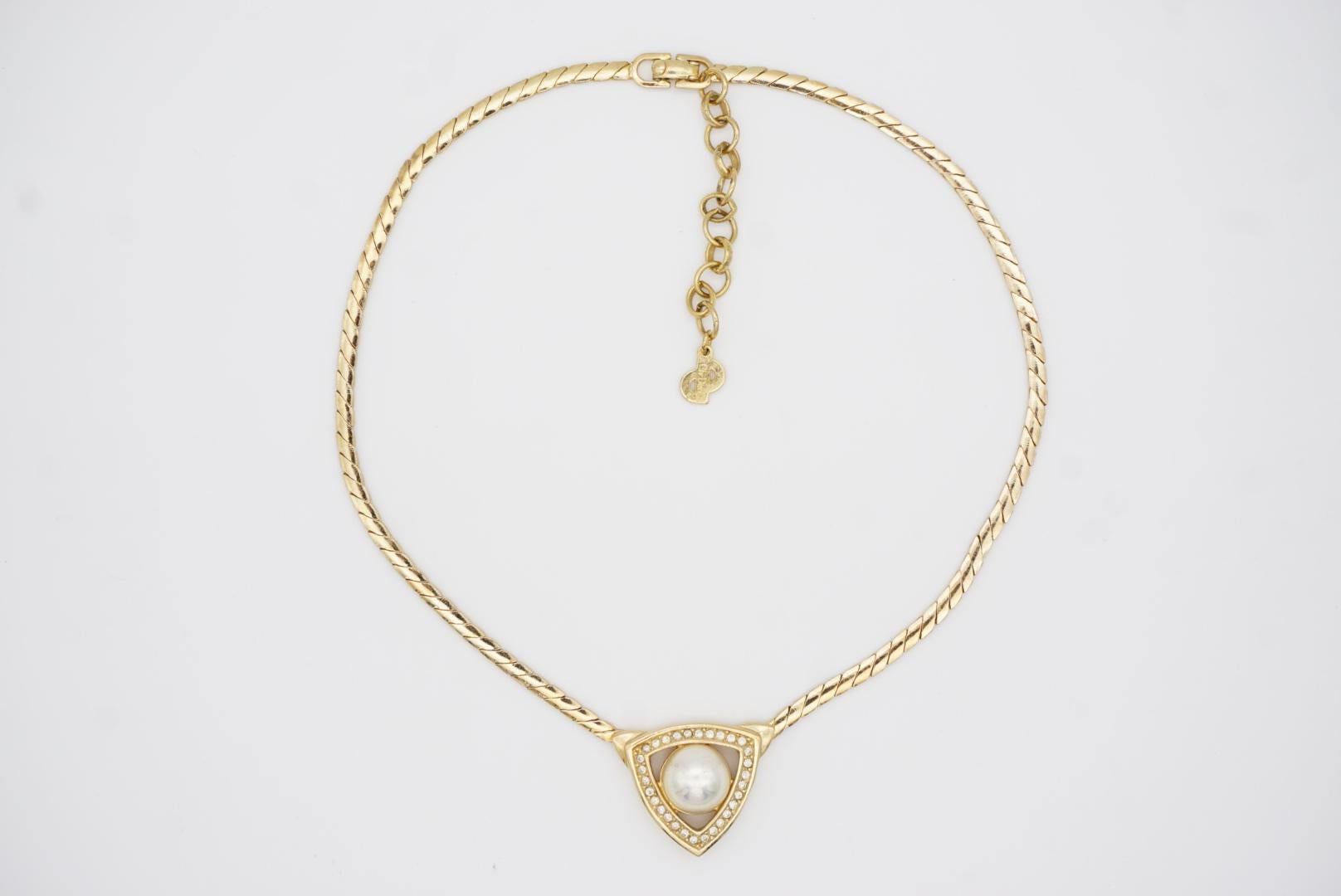 Christian Dior, collier vintage des années 1980, triangle ajouré, perles blanches et cristaux en vente 3