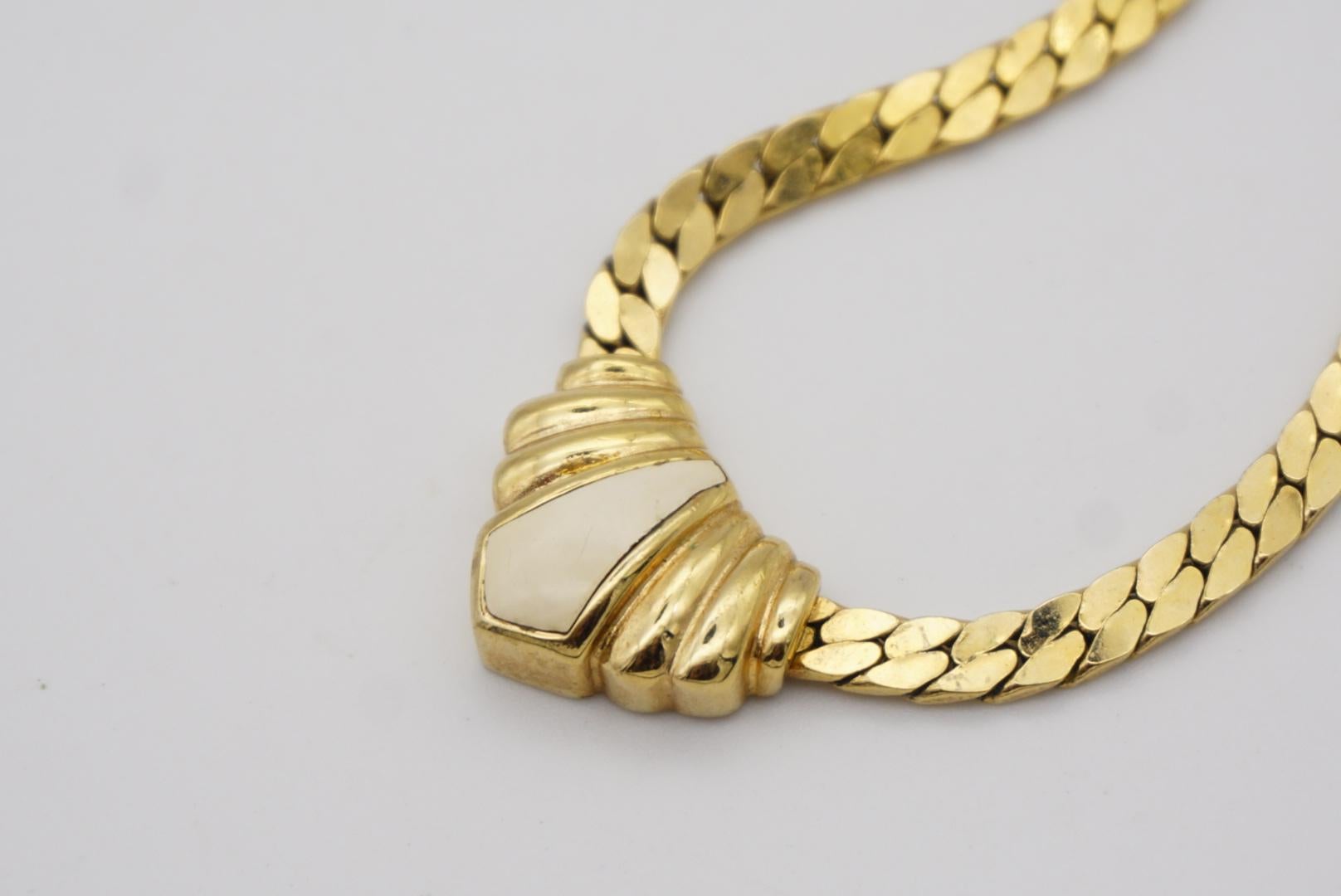 Christian Dior Vintage 1980s Triangle Swirl Cream Enamel Gold Pendant Necklace 3