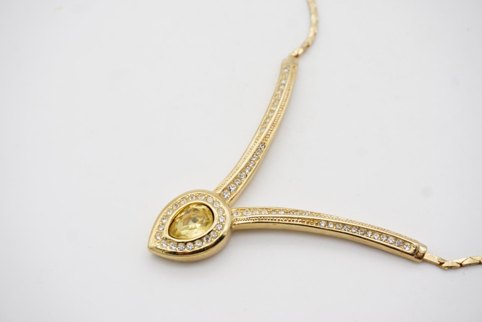 Christian Dior Vintage Años 80 Triángulo Topacio Citrino Cristal Collar Gota de Agua en venta 7