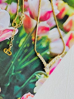 Christian Dior Vintage 1980s Triangle Whole Crystal Oval Pendant Chain Necklace
