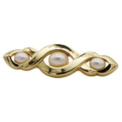 Christian Dior Vintage 1980s Trio White Pearls Croissant Twist Bar Gold Brooch