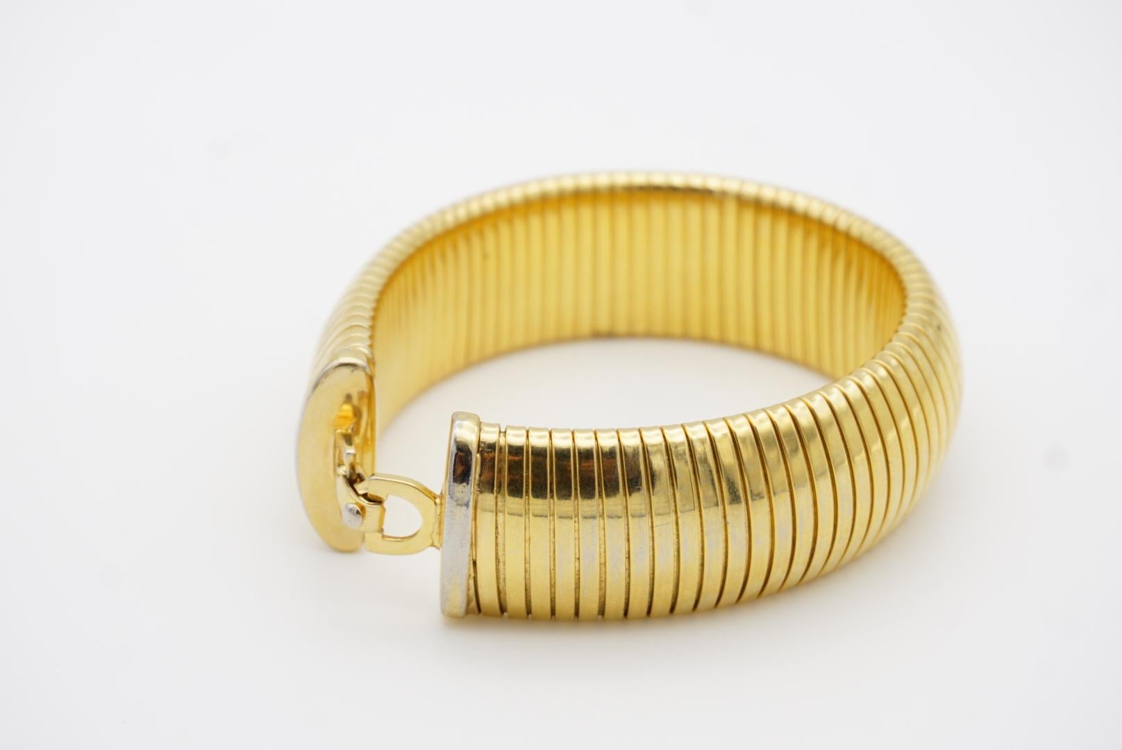 Christian Dior Vintage 1980s Unisex Extra Wide Ribbed Omega Snake Cuff Bracelet For Sale 9