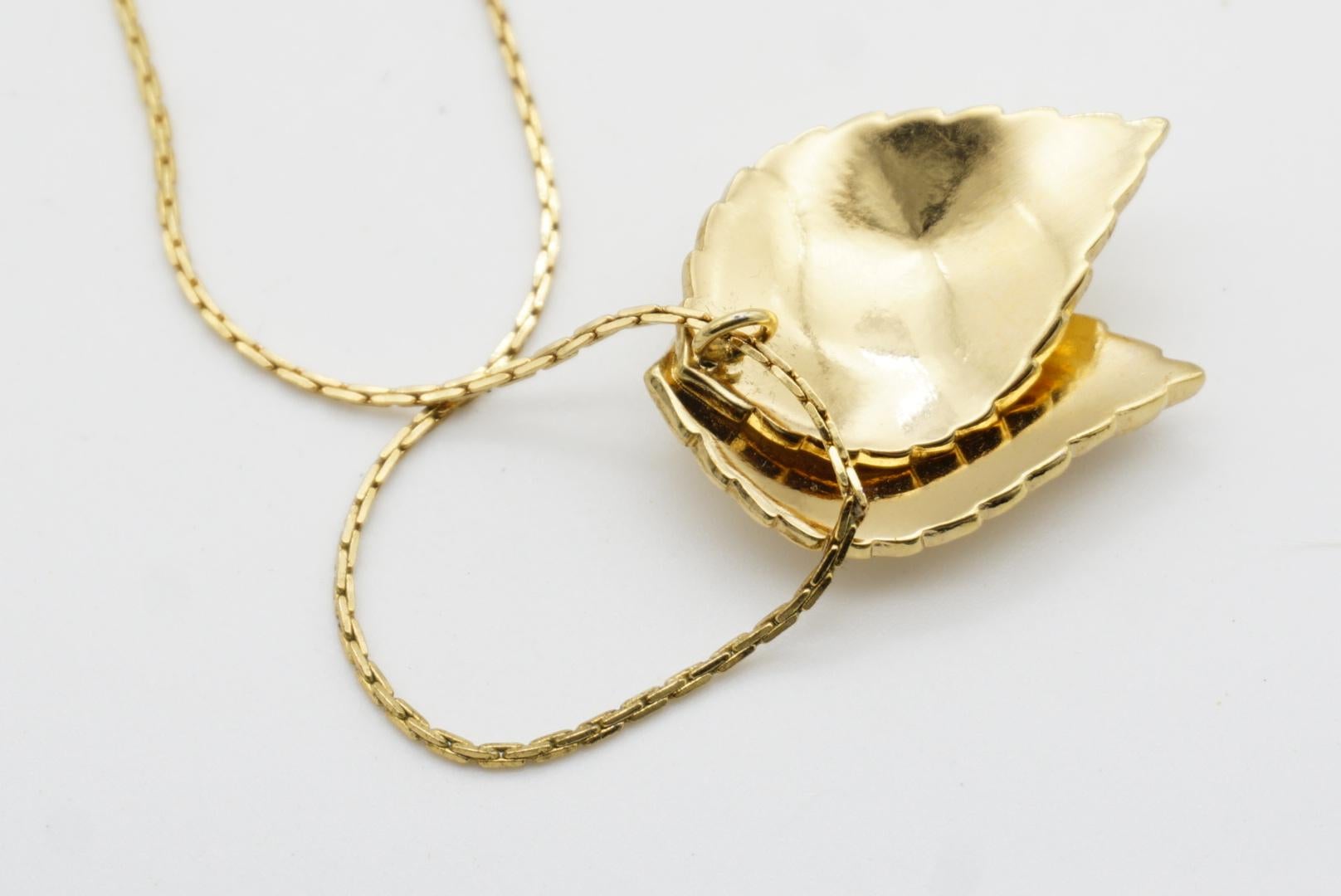 Christian Dior Vintage 1980s Vivid Double Curled Leaf Crystals Pendant Necklace For Sale 8