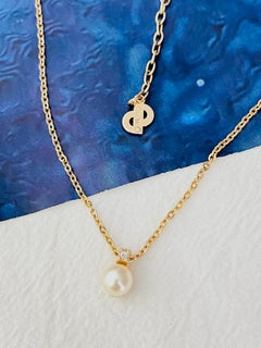 Christian Dior Vintage 1980s White Ball Pearl Crystal Pendant Elegant Necklace