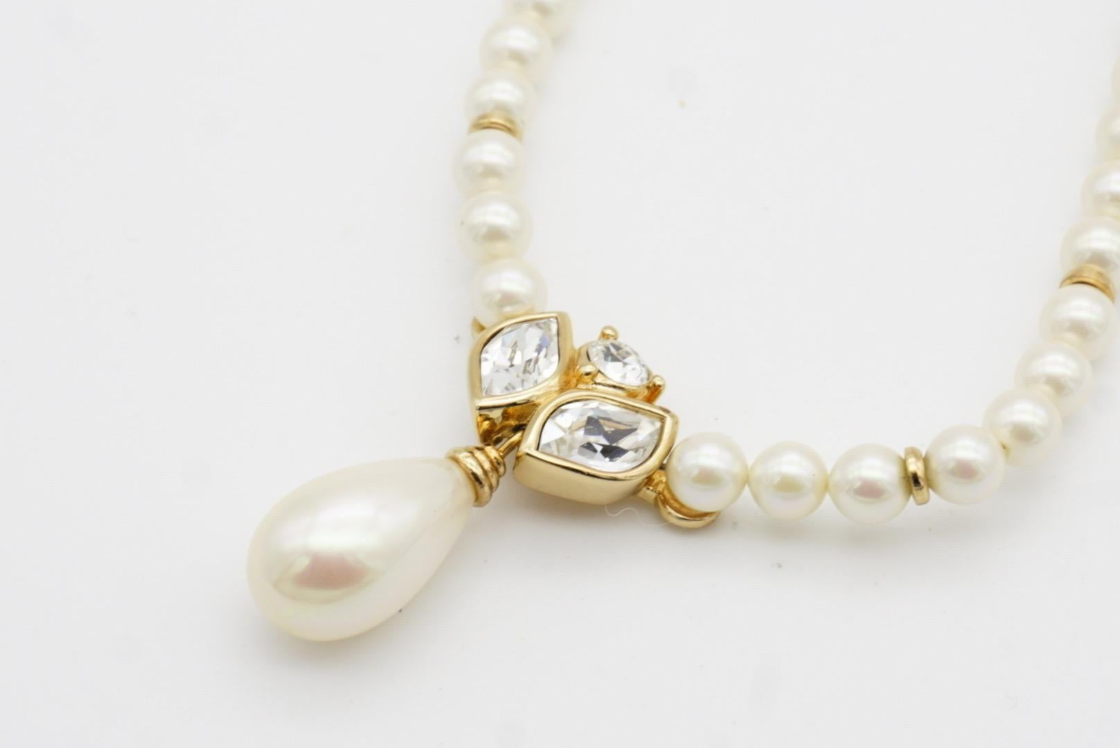 Christian Dior Vintage anni '80 Collana di perle bianche con cristalli a goccia d'acqua in vendita 6