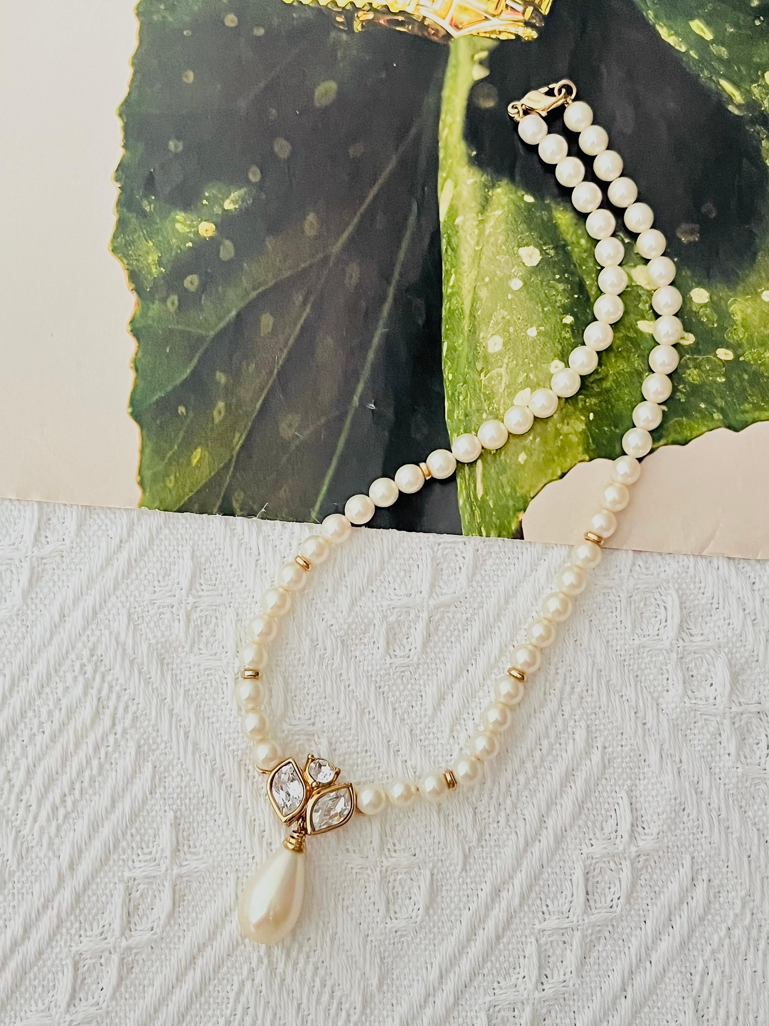 da uomo o donna Christian Dior Vintage anni '80 Collana di perle bianche con cristalli a goccia d'acqua in vendita