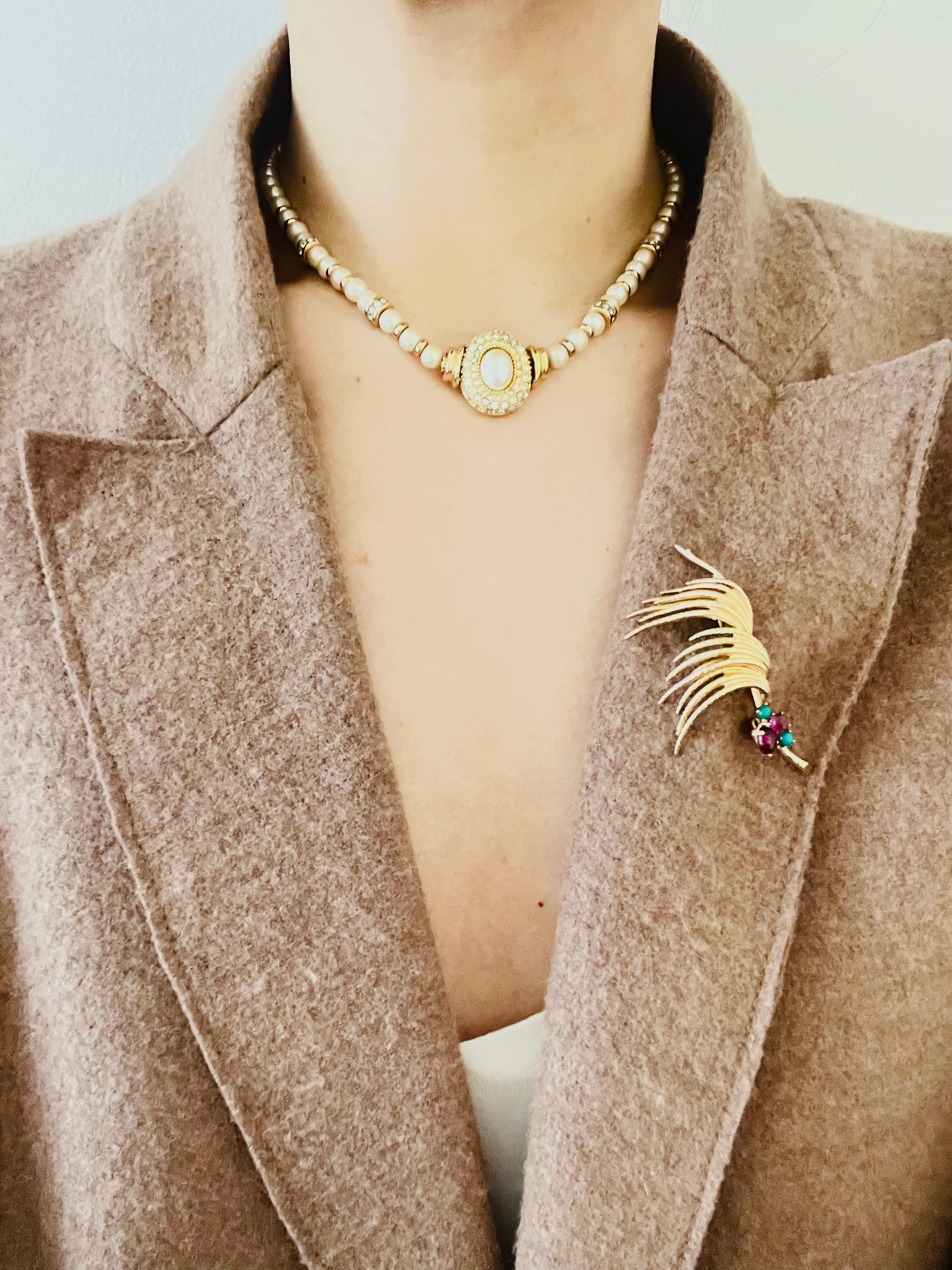 Christian Dior, collier vintage des années 1980, perles blanches, perles rondes ovales et cristaux en vente 3