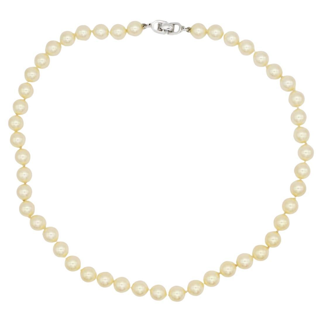 Christian Dior Vintage 1980er Jahre Weißer Kreis Runde Perlen Elegante Halskette