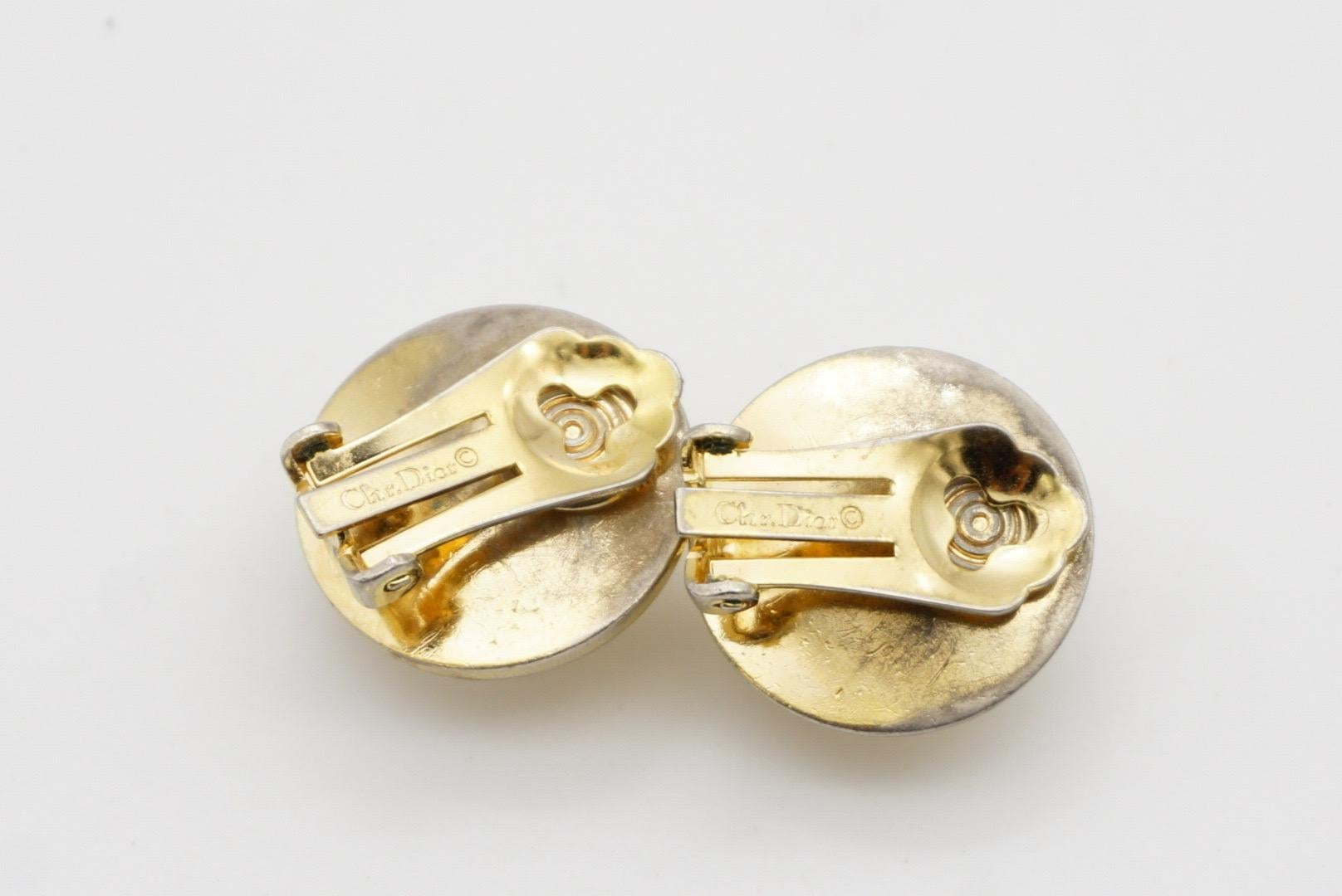 Christian Dior Vintage Años 80 Círculo Blanco Cristales de Perla Brillantes Pendientes de Clip en venta 8
