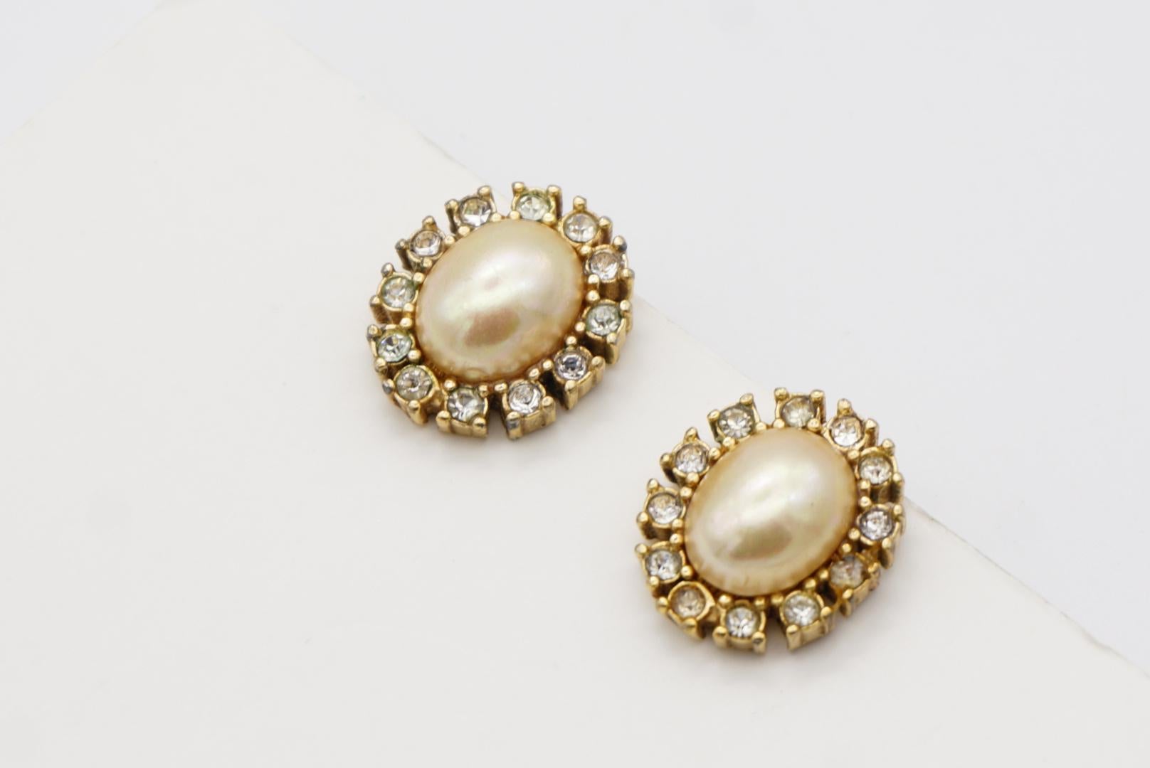 Christian Dior Vintage 1980s White Flower Oval Pearl Sparking Crystals Earrings For Sale 4