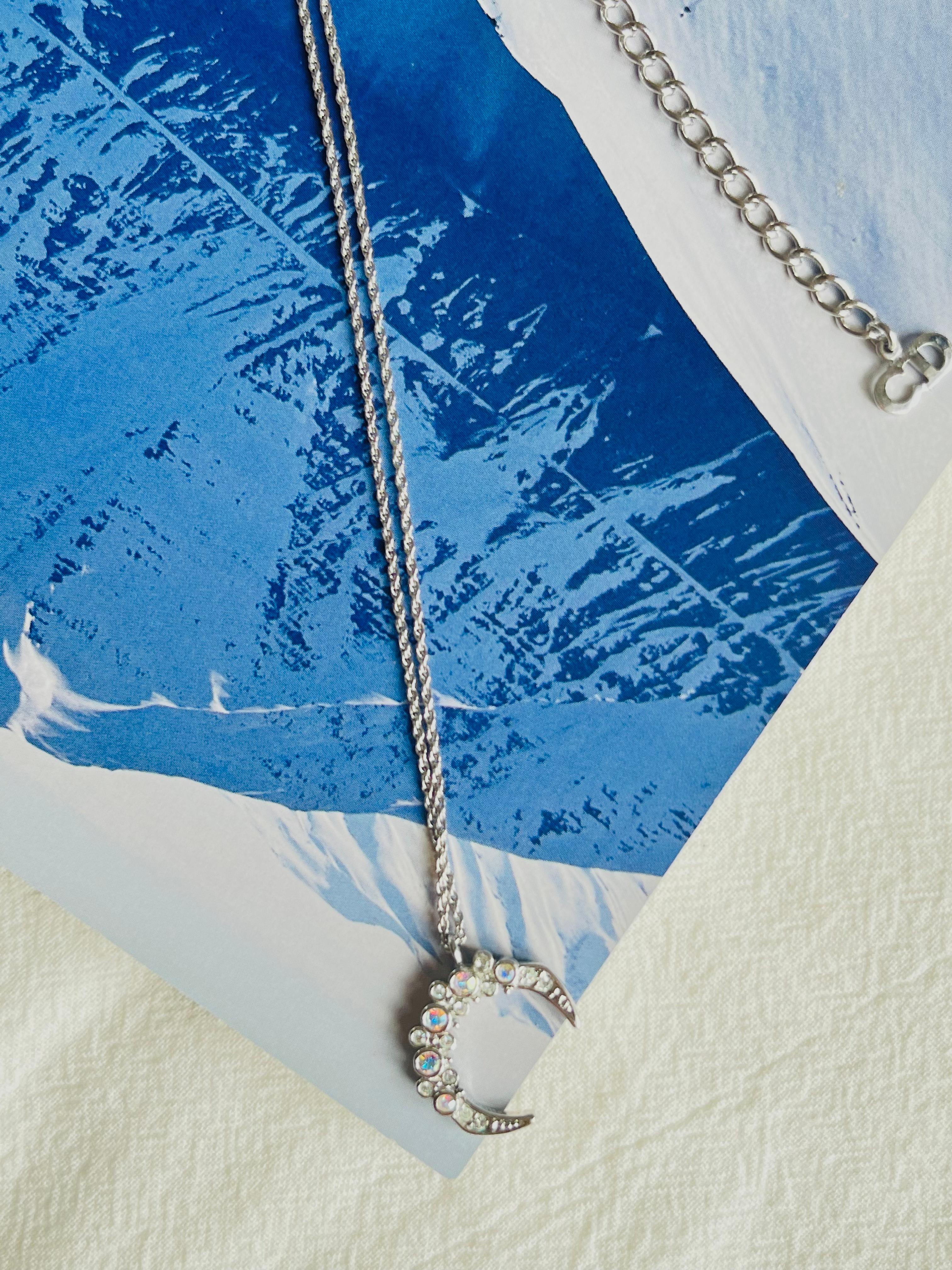 Christian Dior Vintage 1980er Jahre Weißer Mond glänzender Kristall Silber Anhänger Halskette im Zustand „Hervorragend“ im Angebot in Wokingham, England