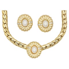 Christian Dior Vintage 1980s White Oval Flower Pearls Crystals Shell 2 Set Gold