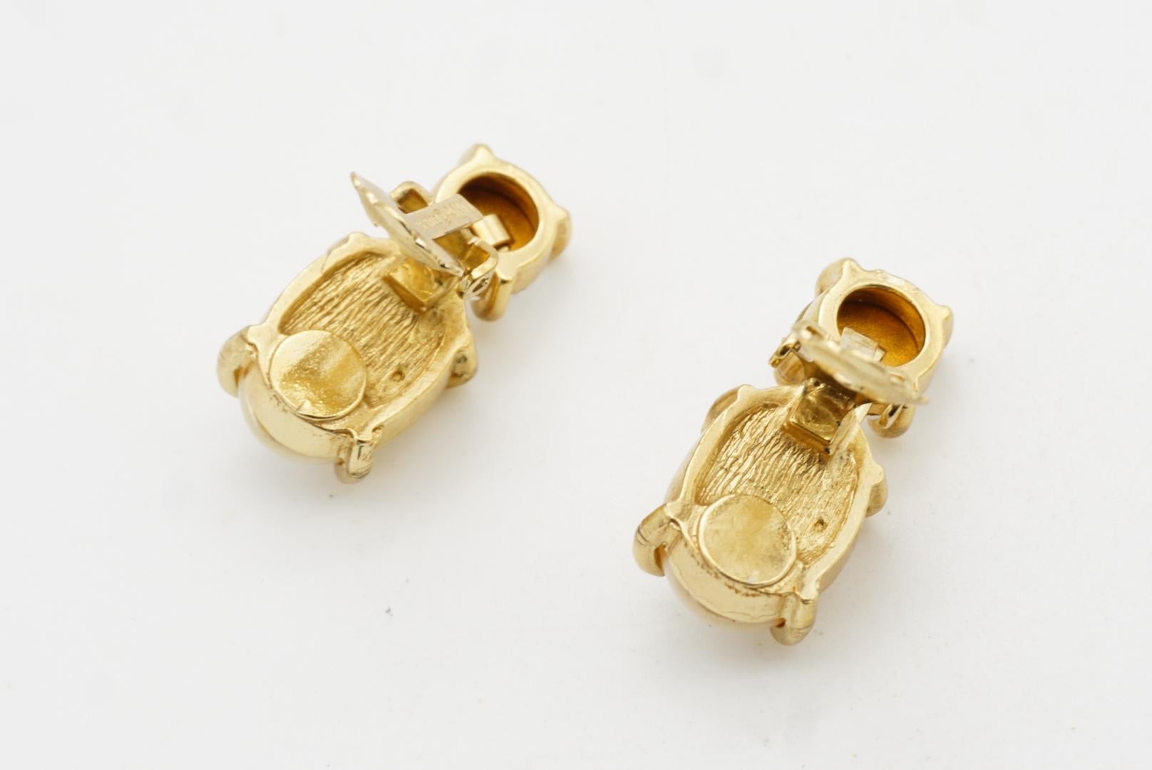 Christian Dior Vintage Años 80 Pendientes de clip de cristal con gota de perla ovalada blanca y círculo en venta 11