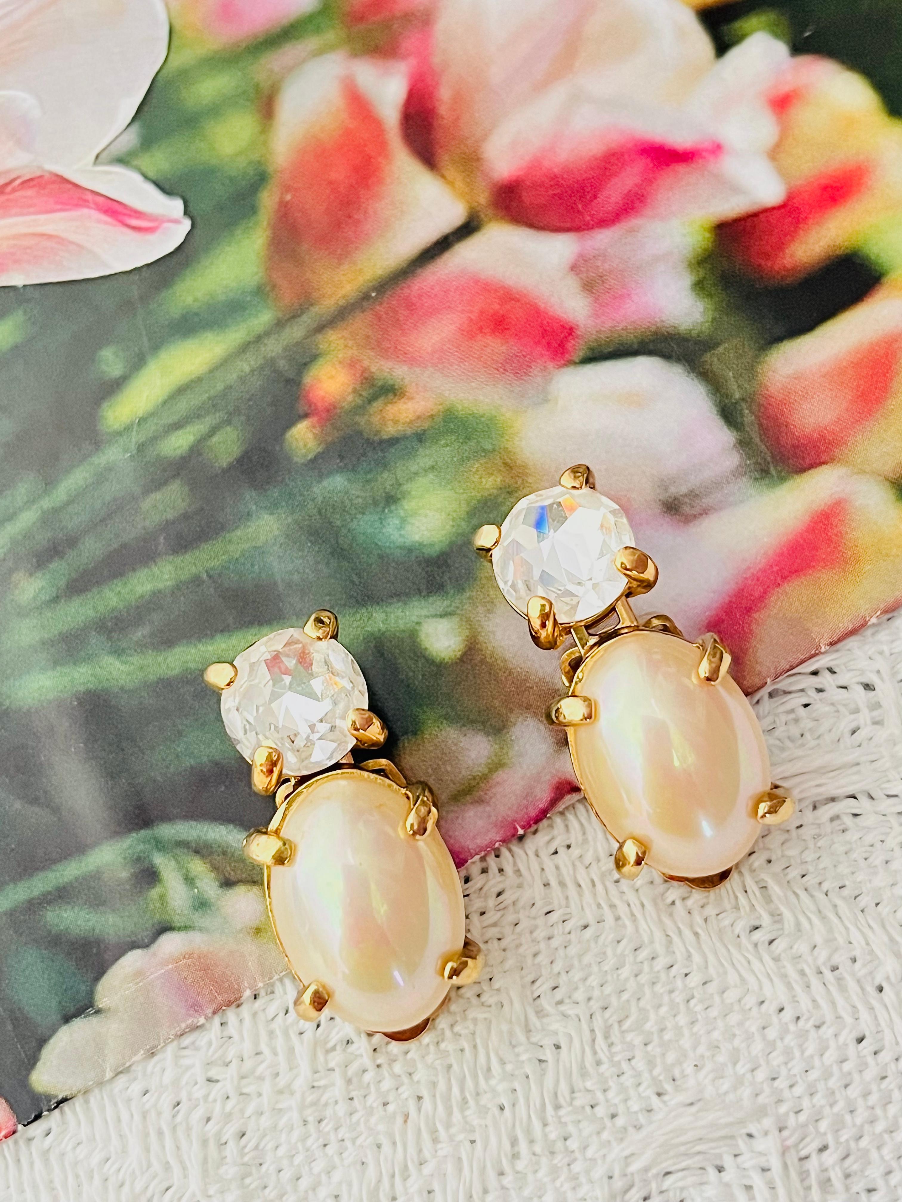 Christian Dior Vintage Años 80 Pendientes de clip de cristal con gota de perla ovalada blanca y círculo Art Decó en venta