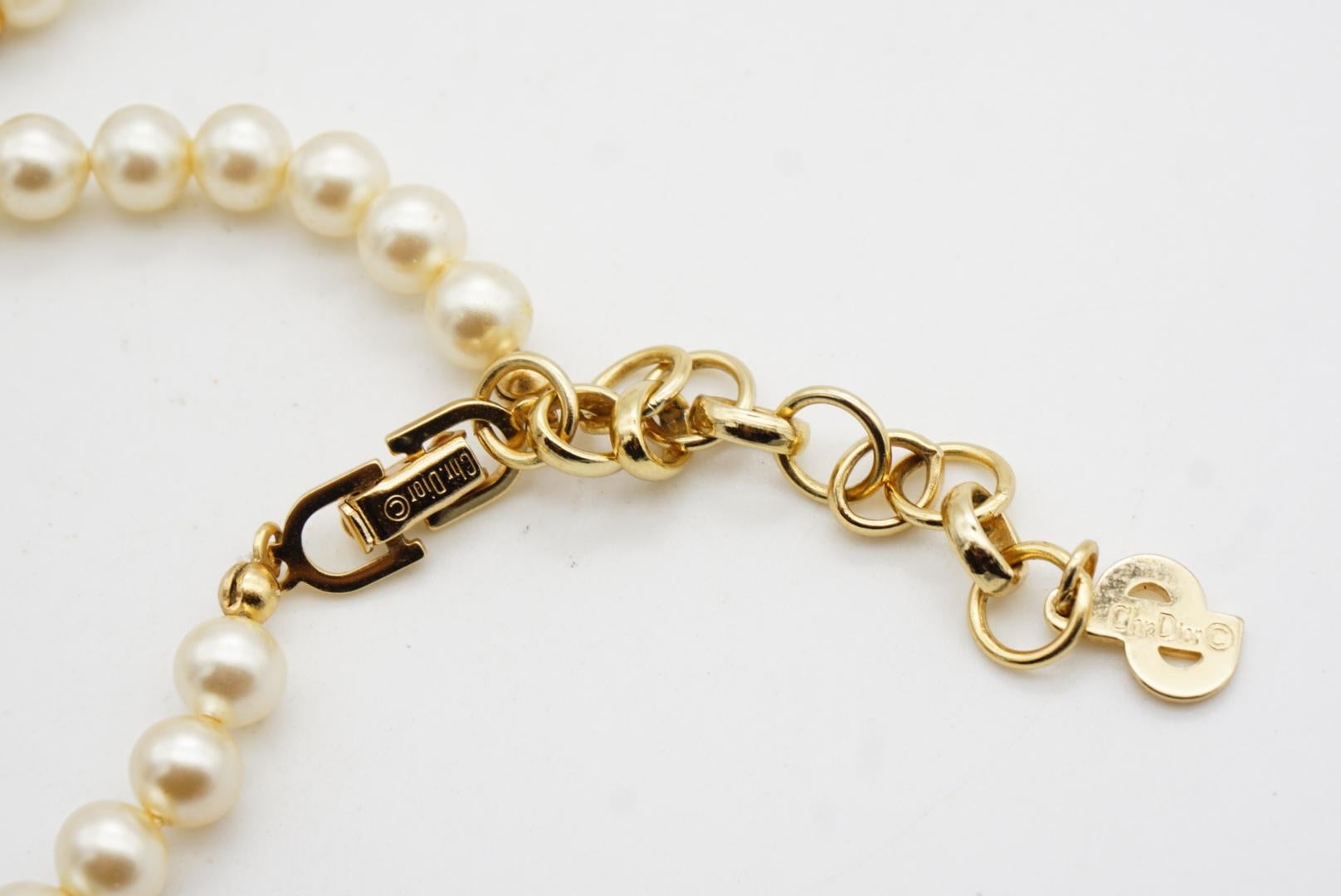 Christian Dior Vintage 1980s White Pearls Turquoise Cabochon Crystals Necklace For Sale 10