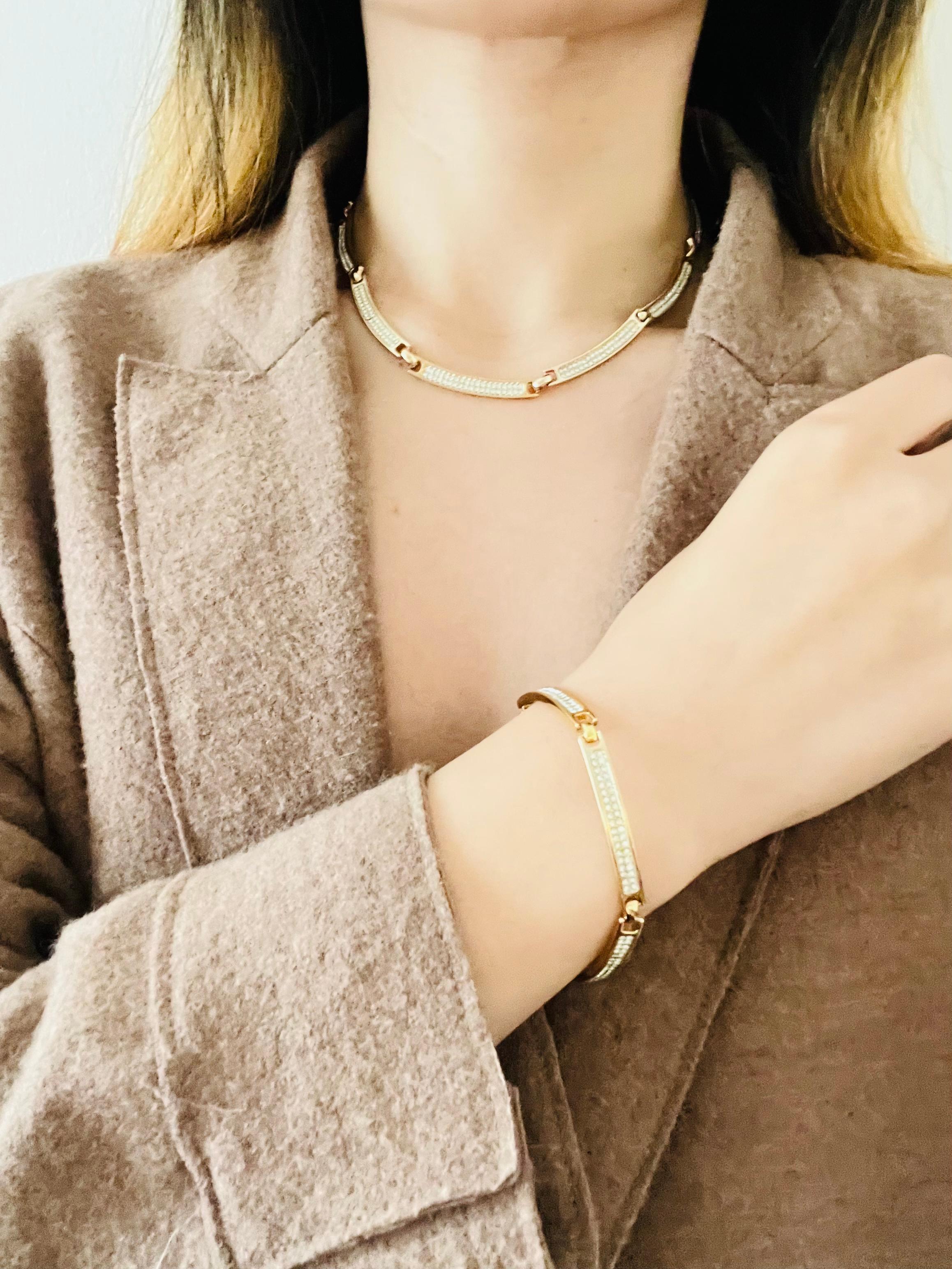 Christian Dior Vintage 1980s Whole Crystals Chain Interlocked Linked Gold 2 Set For Sale 3