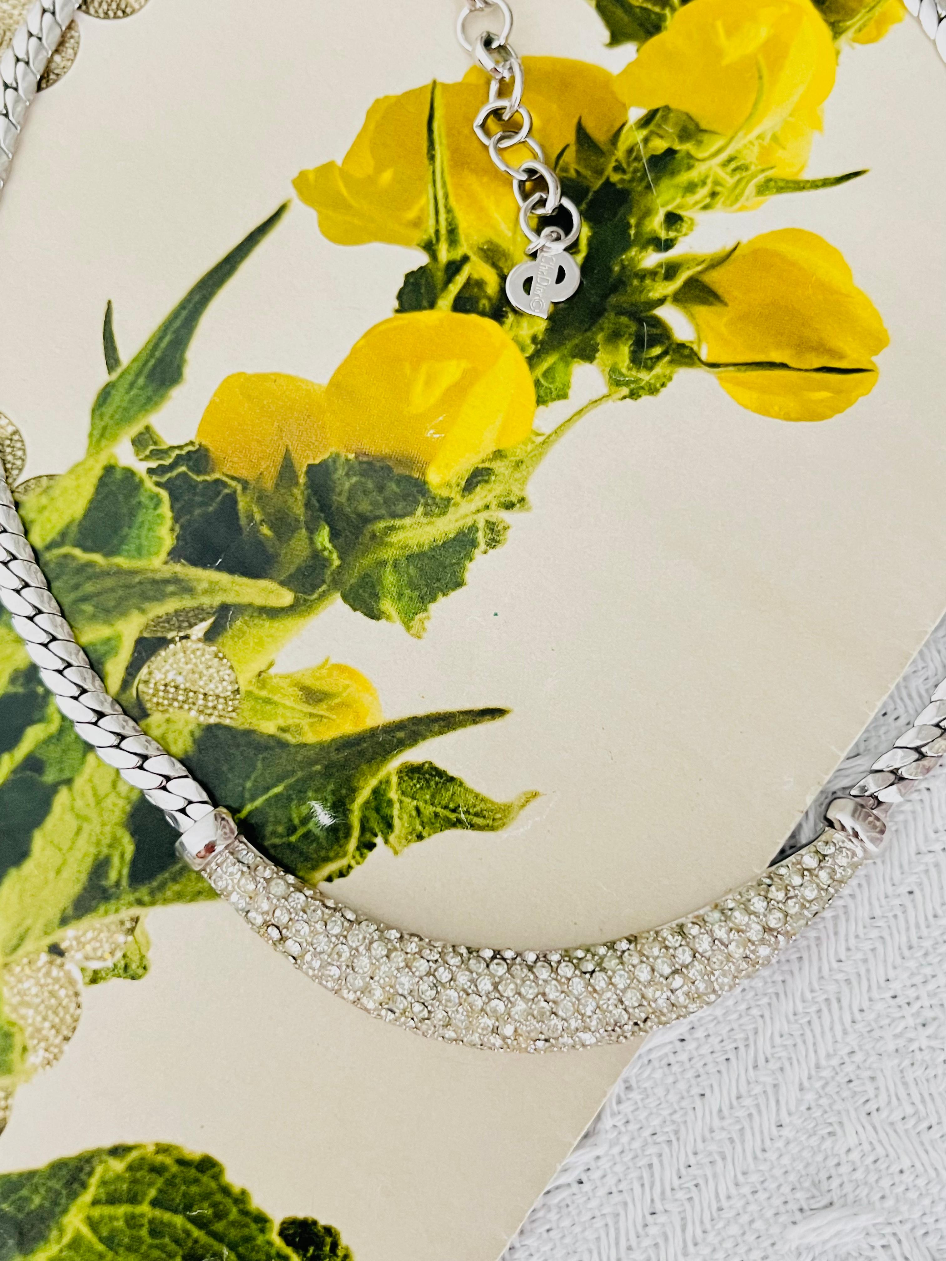 Art Déco Christian Dior Vintage 1980s Crystals Whole Crescent Pendant Silver Necklace in vendita