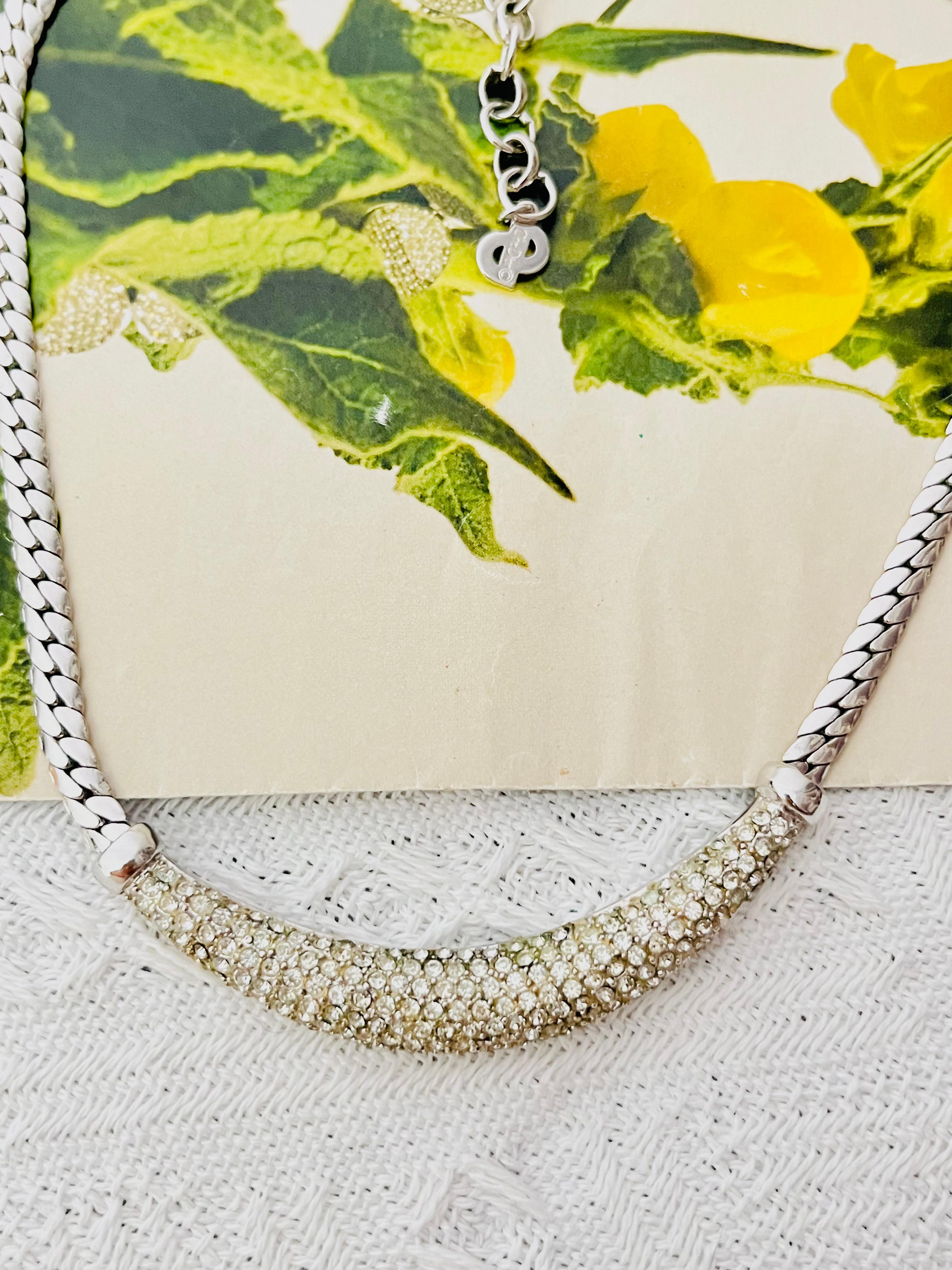 Christian Dior Vintage 1980s Crystals Whole Crescent Pendant Silver Necklace In condizioni buone in vendita a Wokingham, England