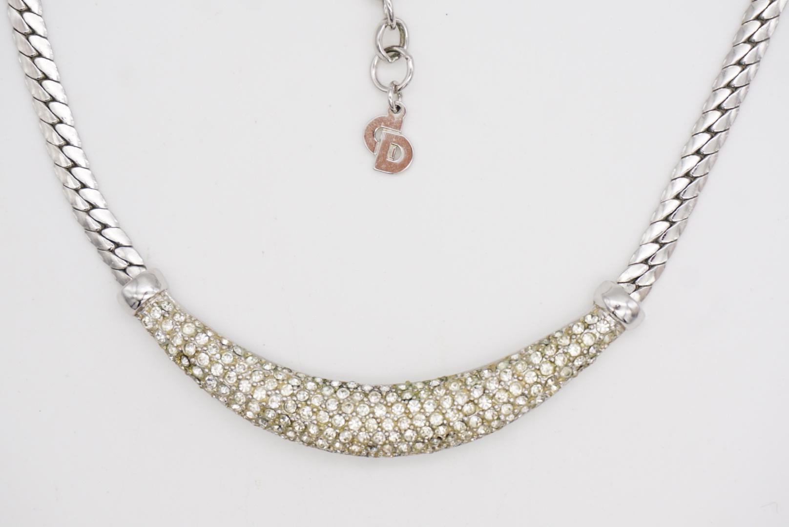 Christian Dior Vintage 1980s Crystals Whole Crescent Pendant Silver Necklace in vendita 3