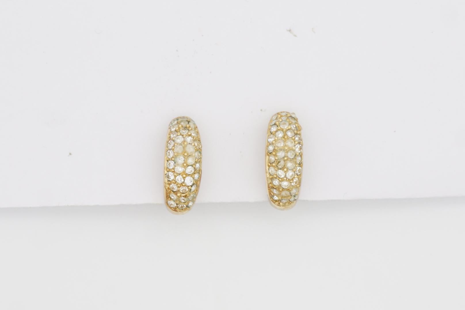 Christian Dior Vintage 1980s Whole Crystals Half Hoop Huggie Clip Gold Earrings For Sale 3