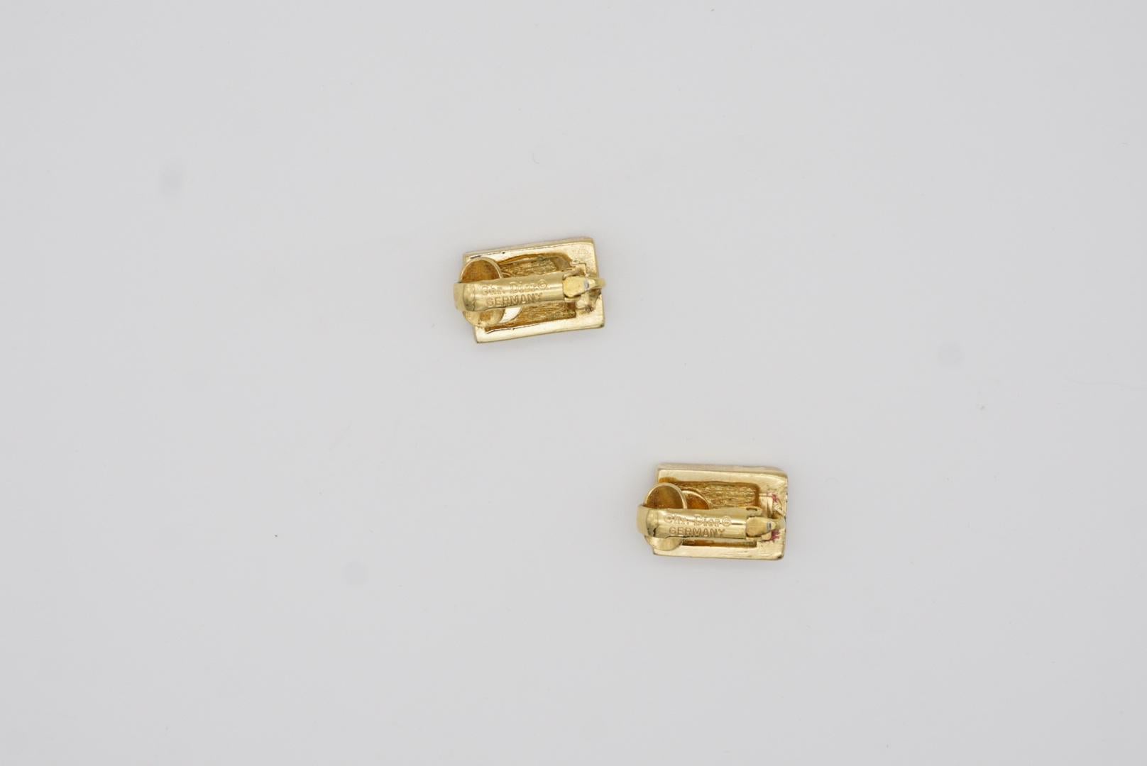 Christian Dior Vintage 1980s Whole Circle Crystals Rectangle Gold Clip Earrings For Sale 7