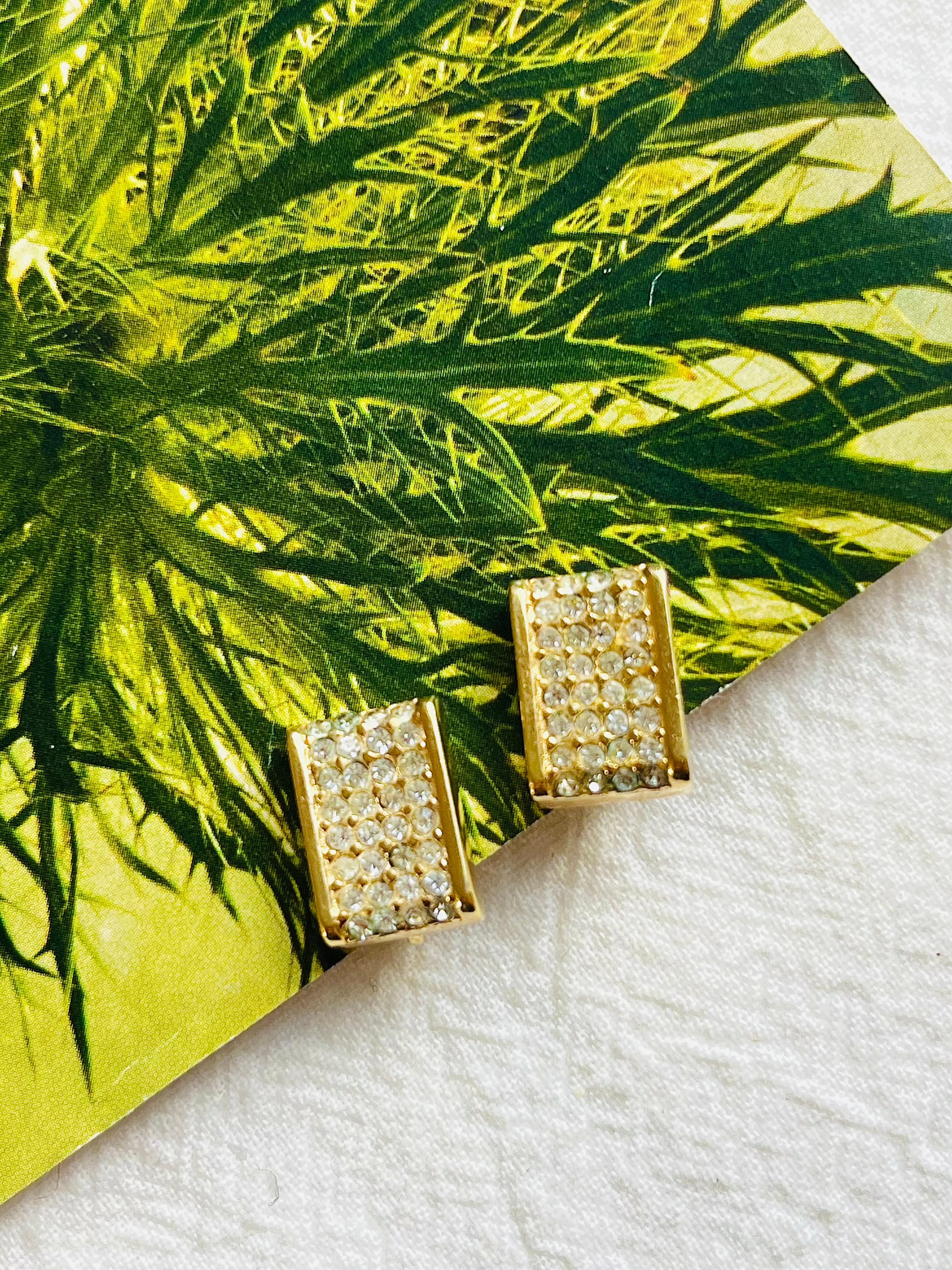 Christian Dior Vintage 1980s Whole Crystals Rectangle Retro Gold Clip Earrings In Good Condition In Wokingham, England