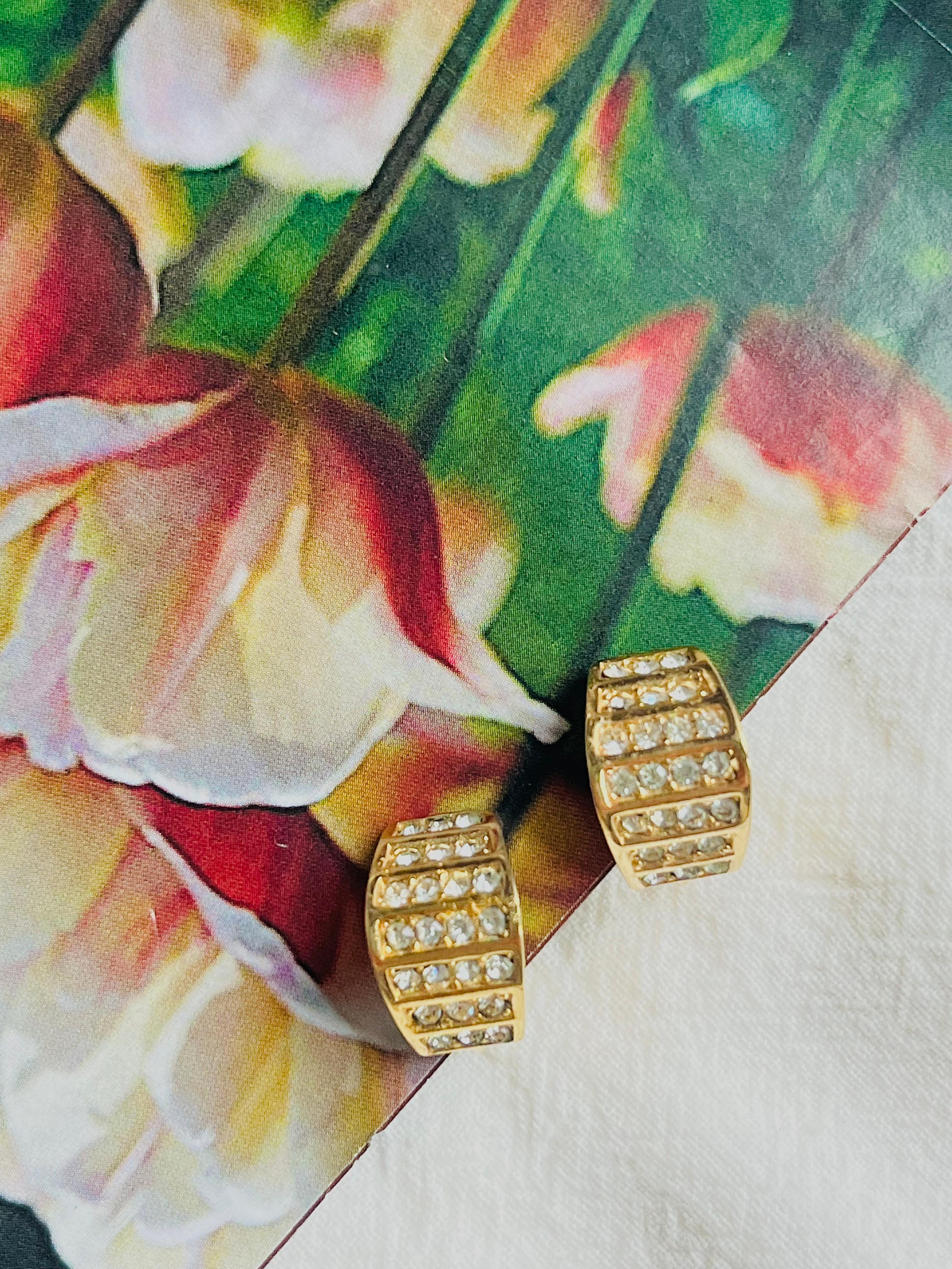 Women's or Men's Christian Dior Vintage 1980s Whole Shining Half Hoop Crystals Gold Clip Earrings For Sale