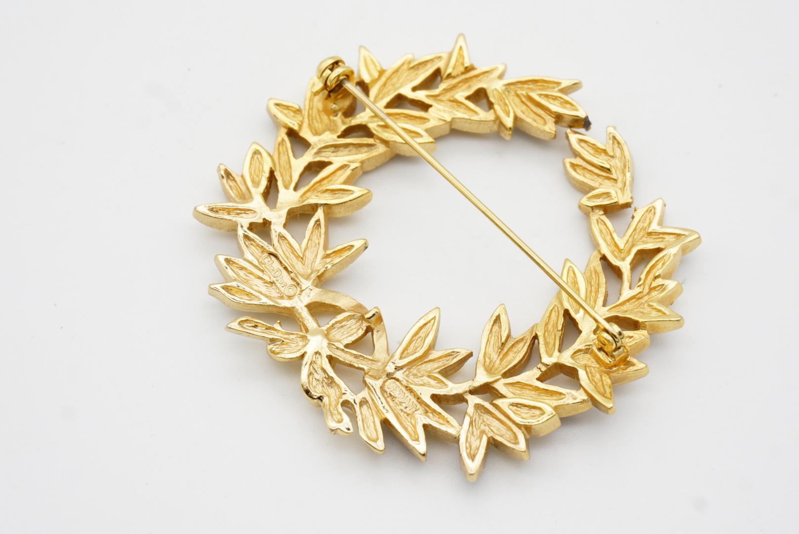 Christian Dior Vintage 1980s Wreath Crystal Black Enamel Flower Leaf Gold Brooch For Sale 5