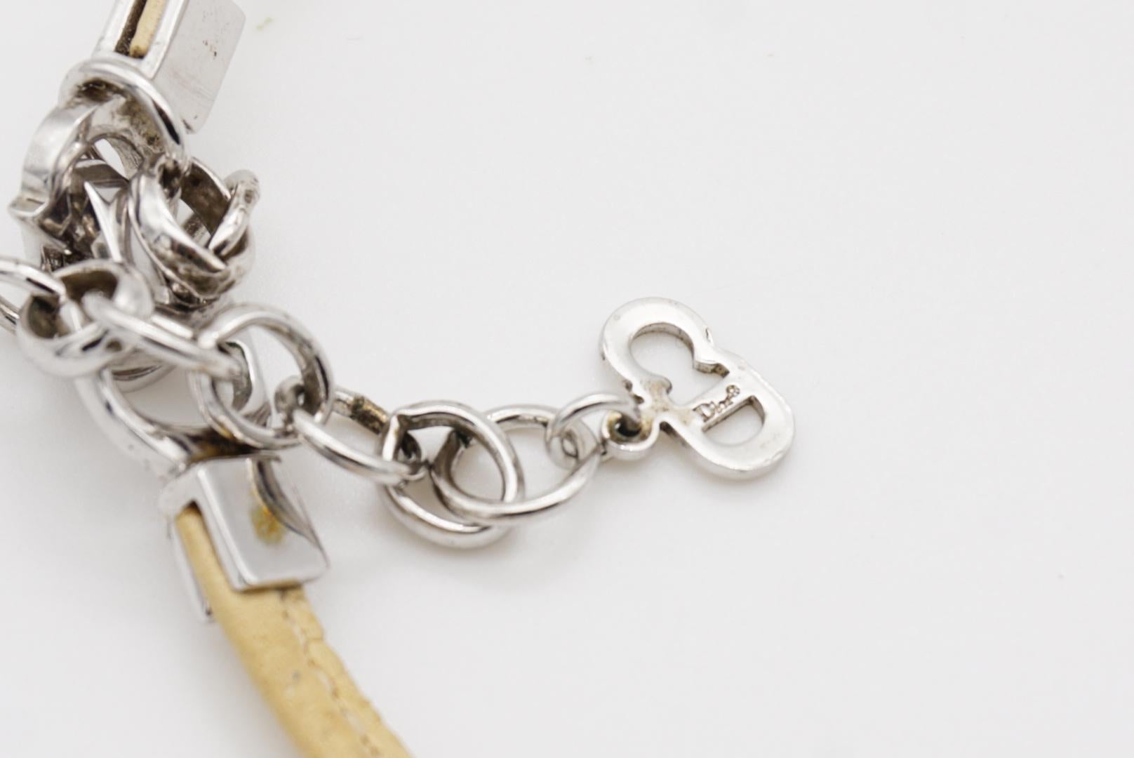 Christian Dior Vintage 1990 CD Logo Charm Bow Tie Beige Leather Choker Necklace For Sale 9