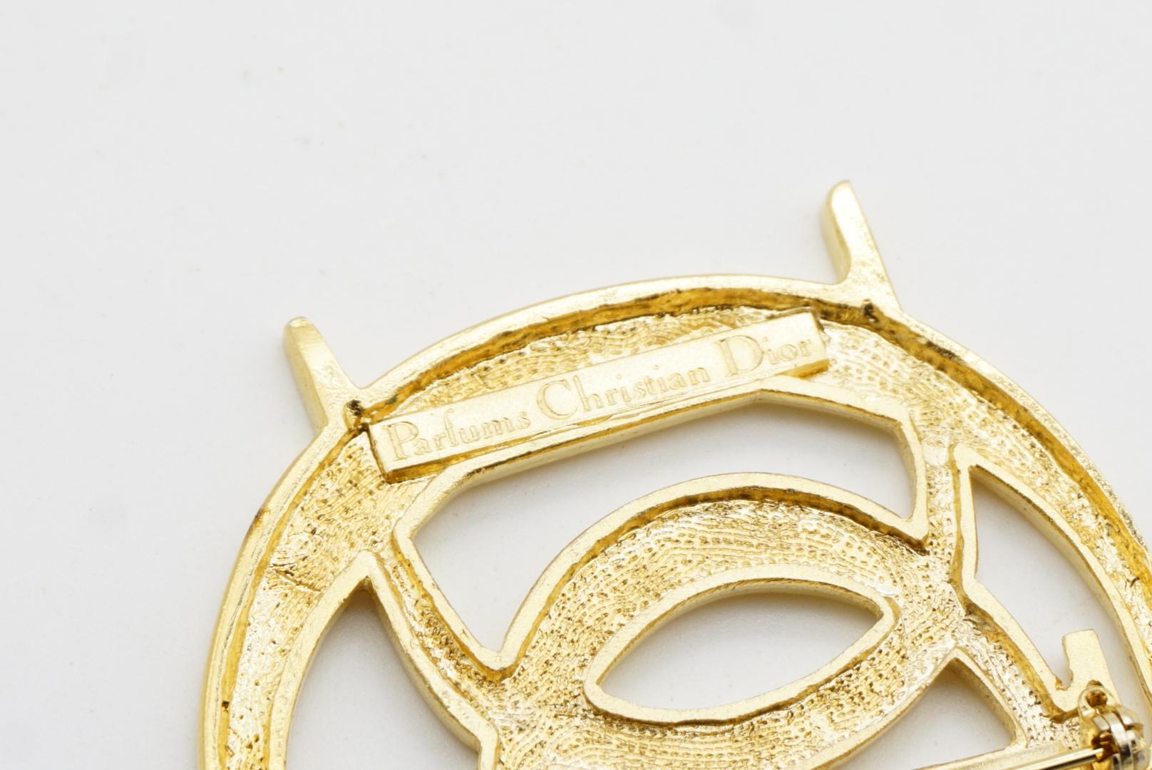 Christian Dior Vintage 1990s Large Logo Monogram Letters Interlocked Brooch For Sale 8