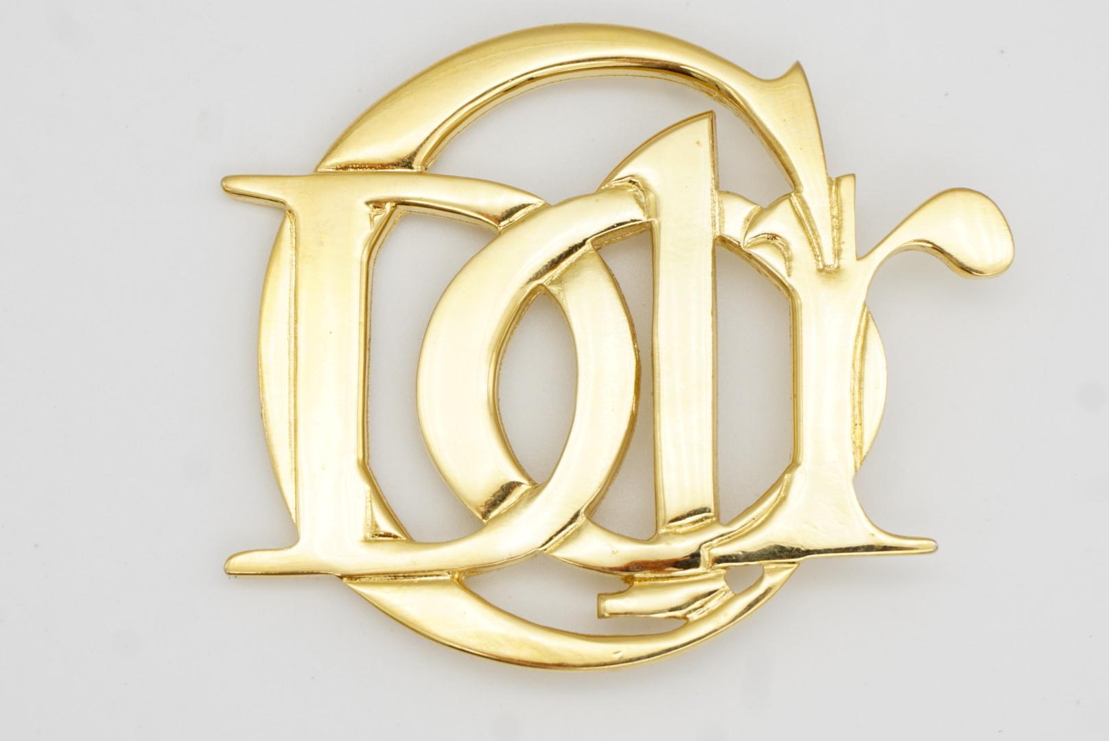 Christian Dior Vintage 1990s Large Logo Monogram Letters Interlocked Brooch For Sale 3