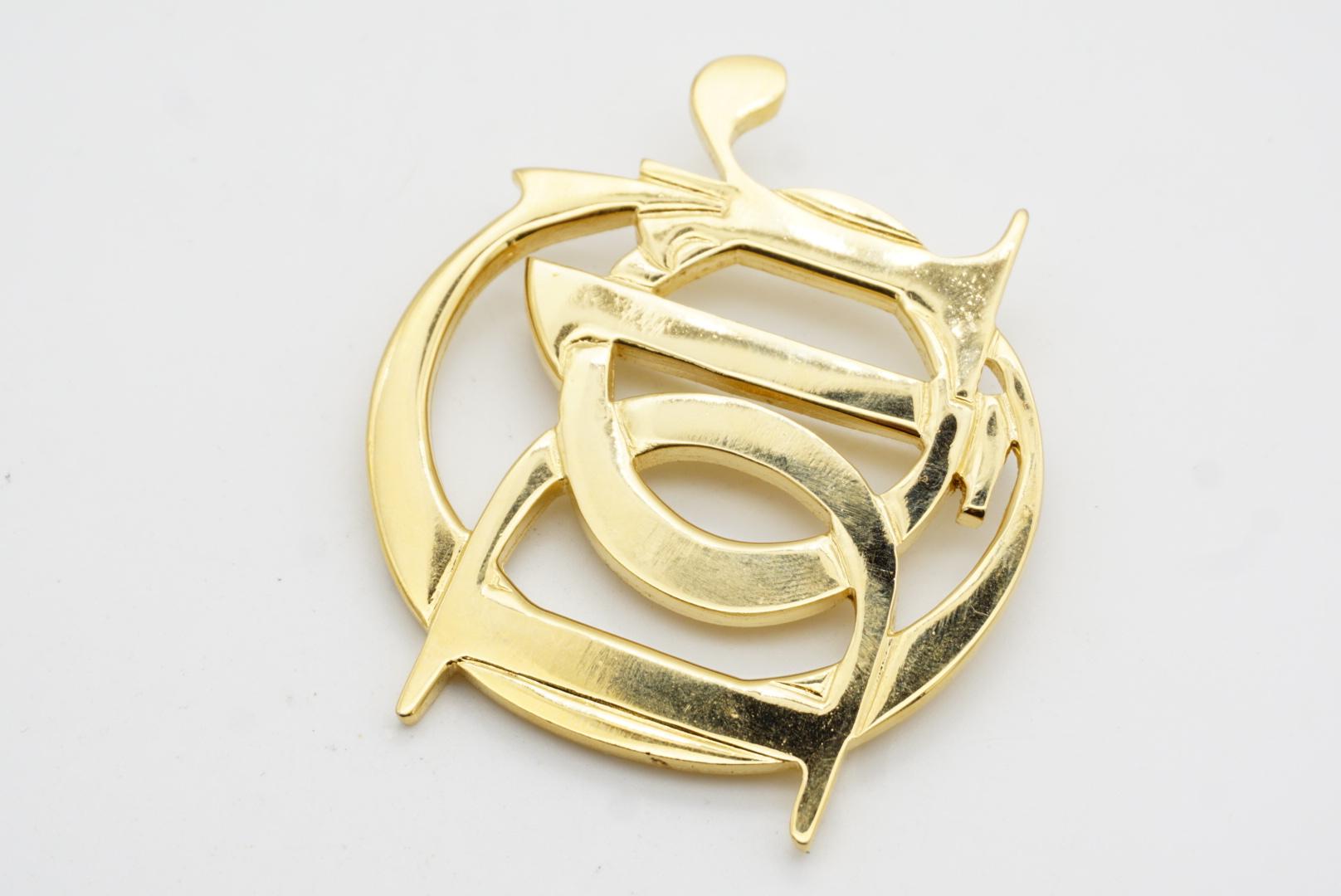Christian Dior Vintage 1990s Large Logo Monogram Letters Interlocked Brooch For Sale 4