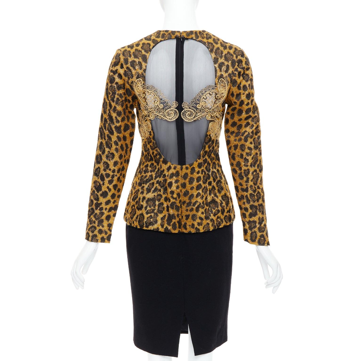CHRISTIAN DIOR Vestido vintage años 90 bordado leopardo lúrex espalda transparente FR38 M
Referencia: TGAS/E00216
Marca: Christian Dior
Diseñador: Gianfranco Ferre
Colección: Principios de los 90
Material: Lana, Algodón, Mezcla
Color: Bronce,