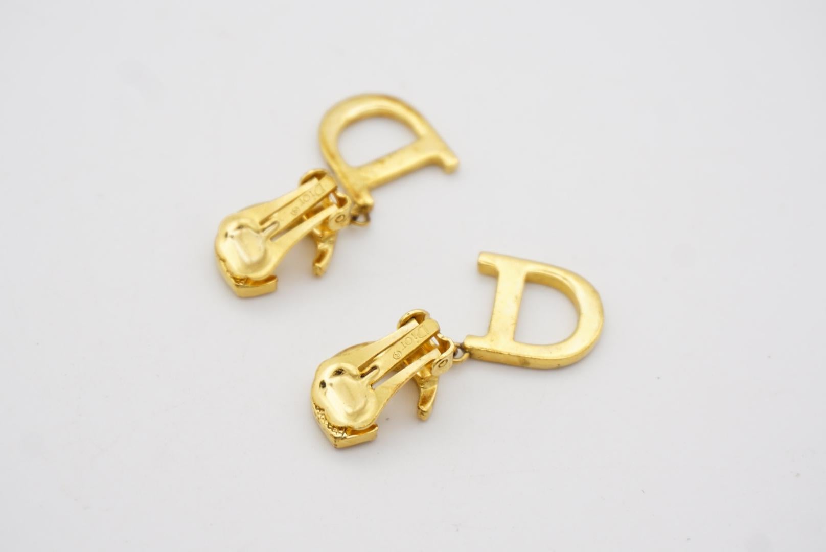 Christian Dior Vintage 1990s Monogram Logo CD Crystals Drop Gold Clip Earrings For Sale 3