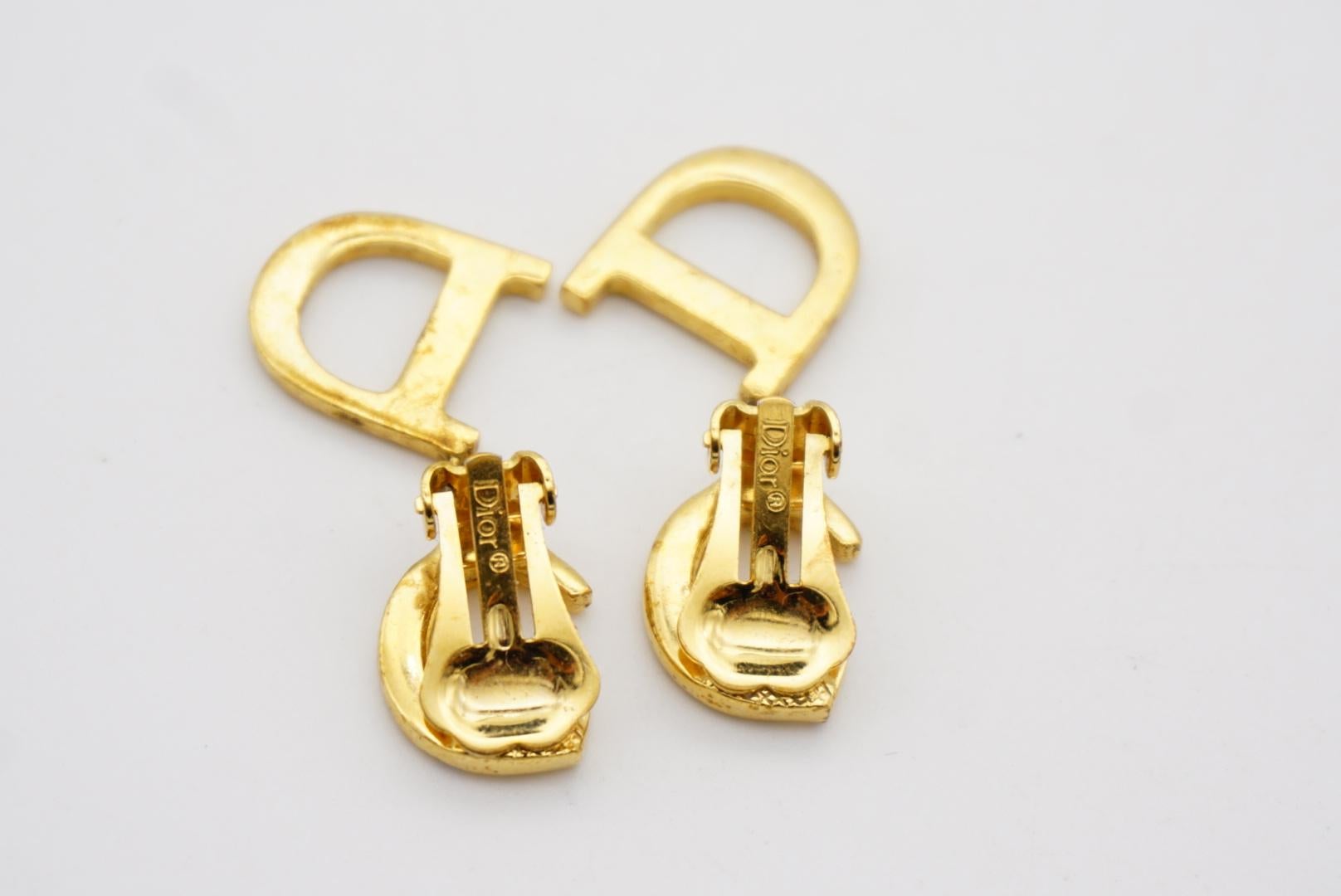 Christian Dior Vintage 1990s Monogram Logo CD Crystals Drop Gold Clip Earrings For Sale 6