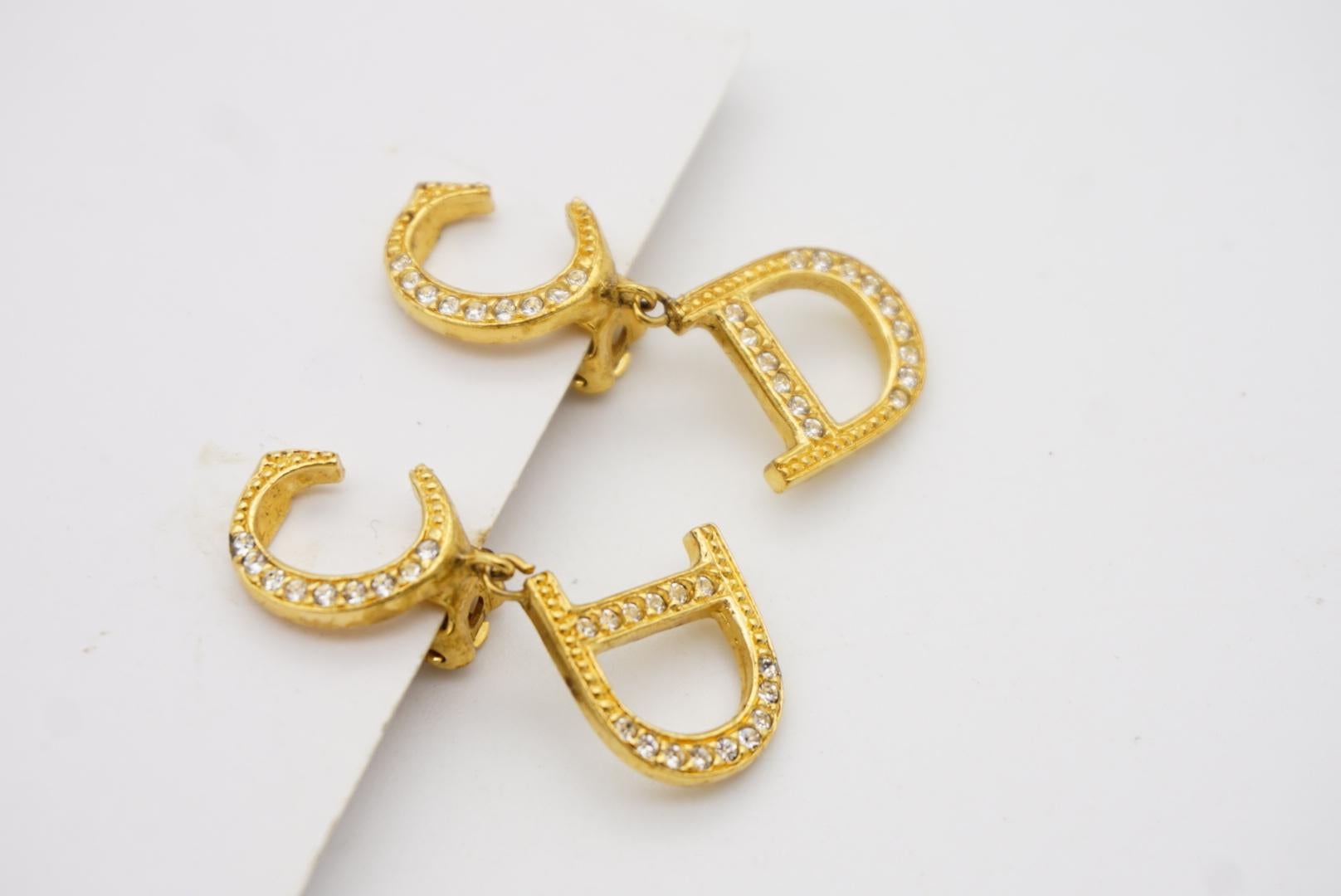 Christian Dior Vintage 1990s Monogram Logo CD Crystals Drop Gold Clip Earrings For Sale 4