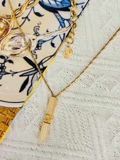 Christian Dior Vintage Años 90 Monograma Logo Trotter Rectángulo Colgante Collar