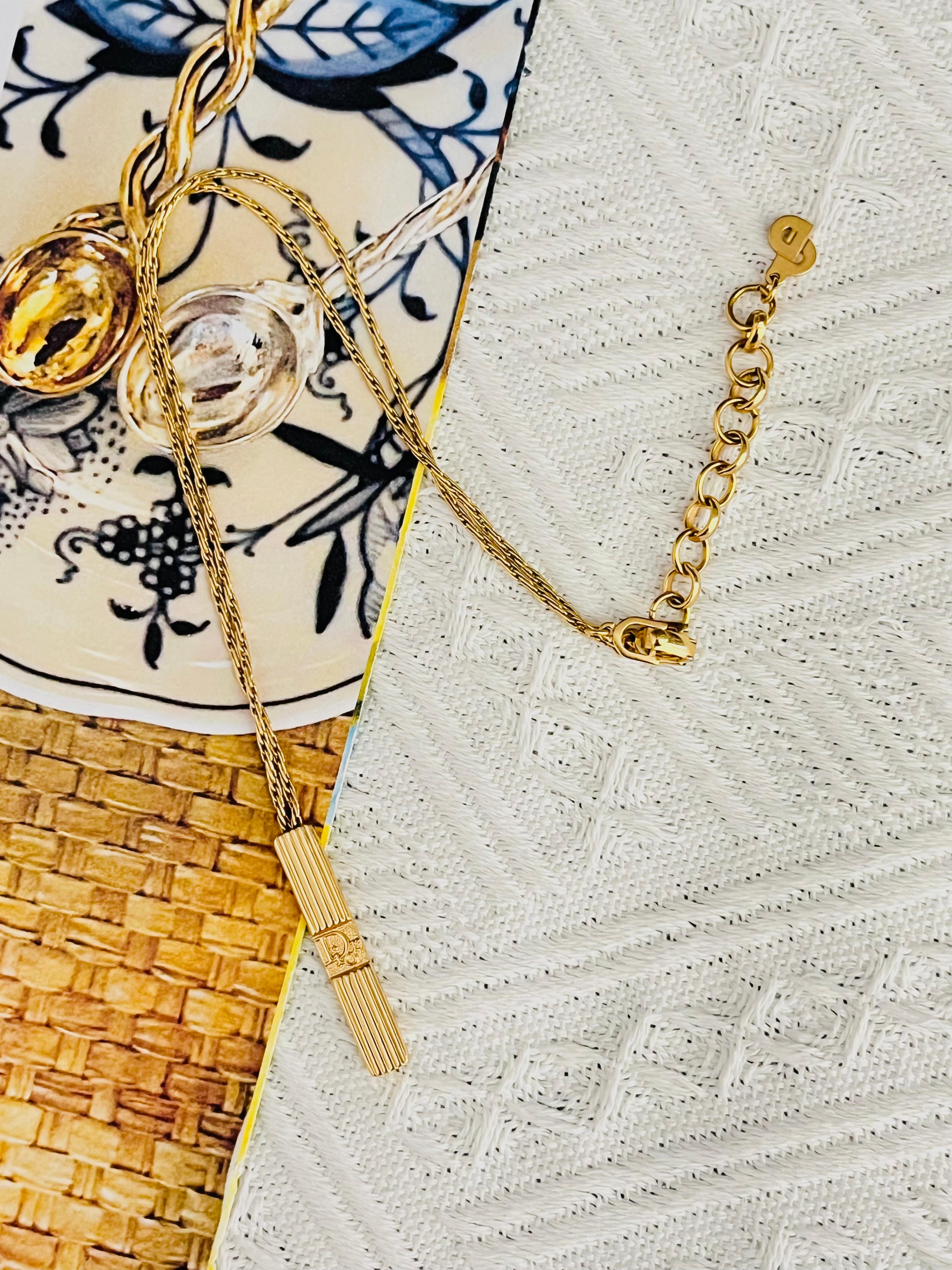 Christian Dior Vintage 1990s Monogram Logo Trotter Rectangle Pendant Necklace In Good Condition For Sale In Wokingham, England