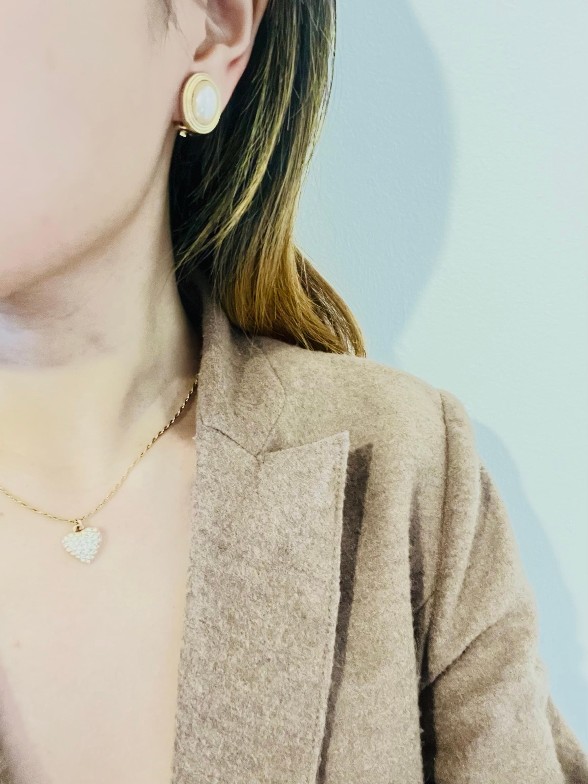 Christian Dior Vintage 1990s Shining Crystals Heart Love Pendant Gold Necklace 2