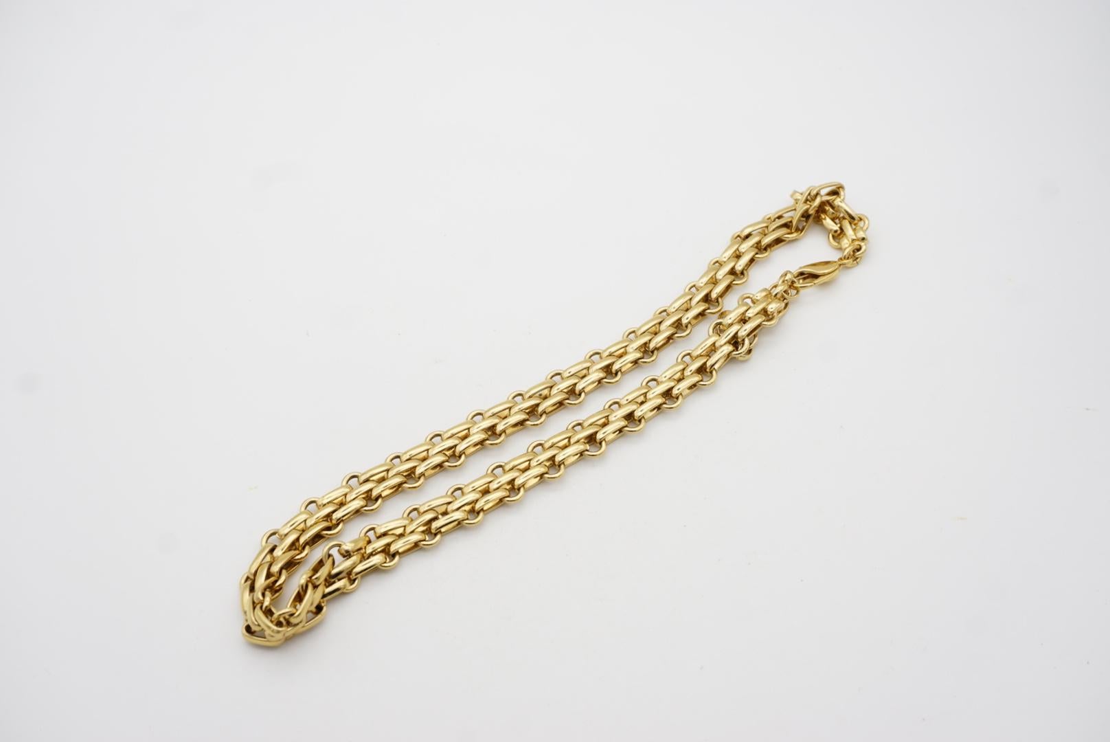 Christian Dior Vintage 1990s Unisex Classic Interlock Link Gold Choker Necklace For Sale 5