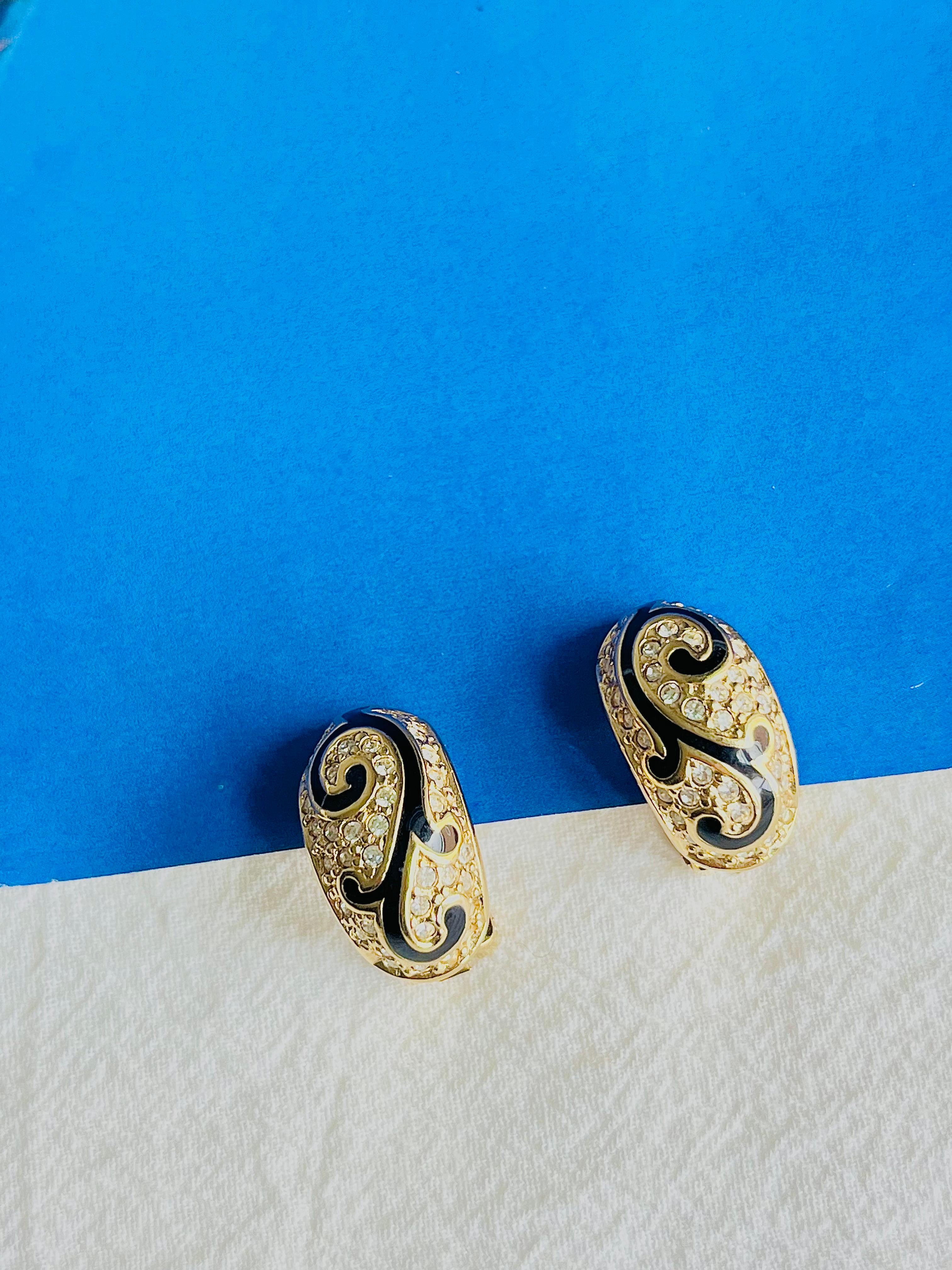 Art Deco Christian Dior Vintage Baroque Large Black Vine Crystal Demi Dome Clip Earrings