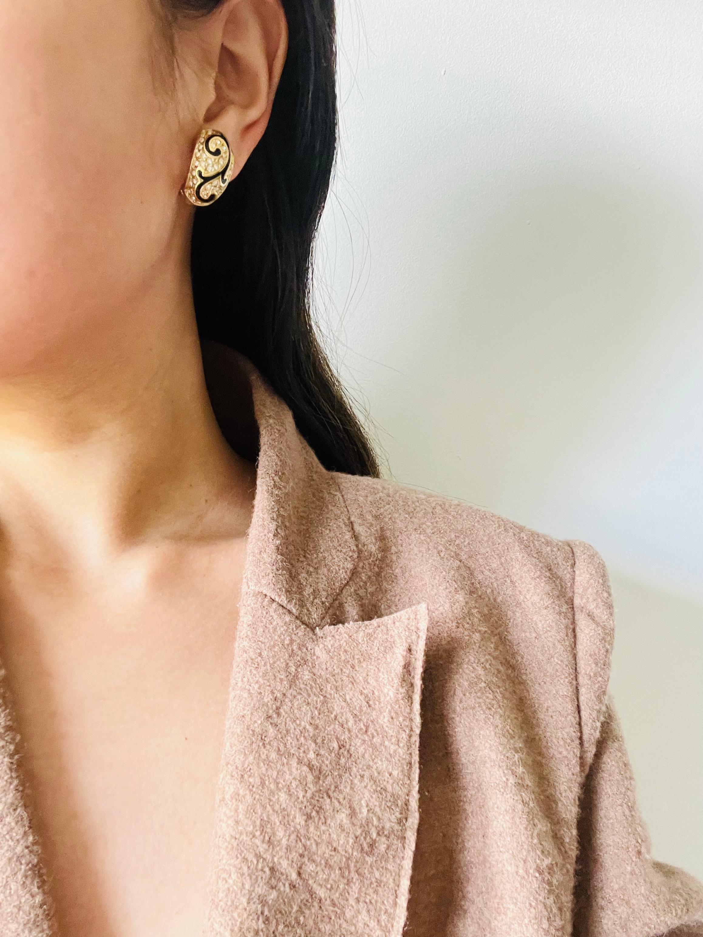 Christian Dior Vintage Barock Große Schwarze Rebe Kristall Demi Dome Clip Ohrringe im Angebot 3