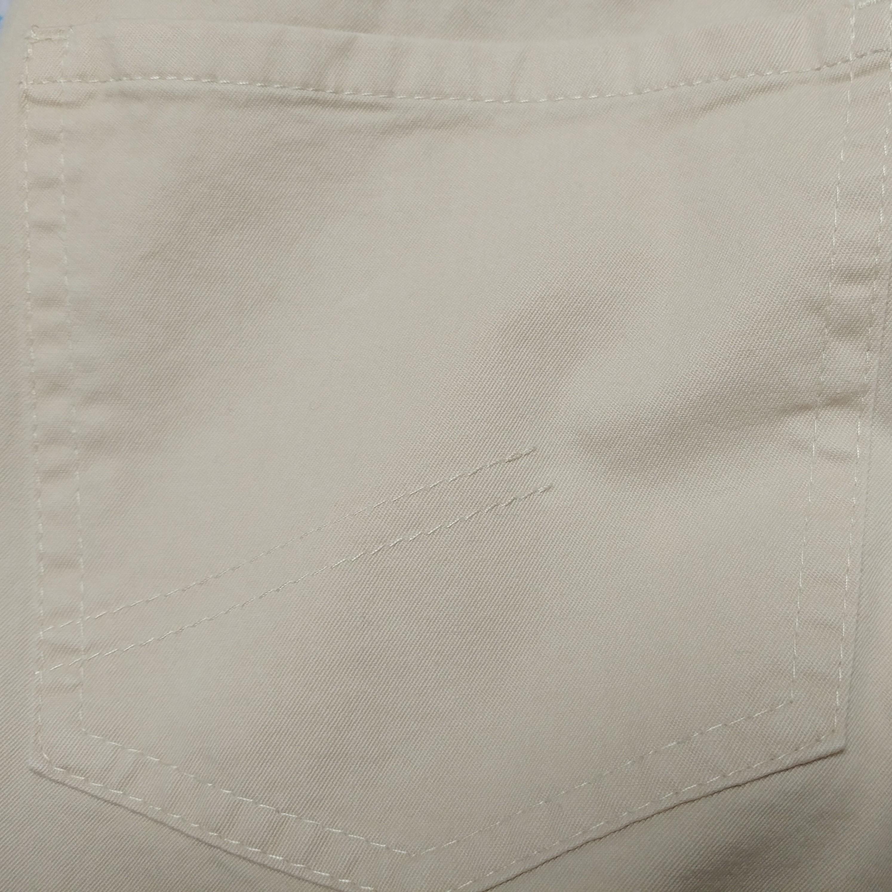 CHRISTIAN DIOR - Vintage Beige Cotton Capri 7/8 Pants | Size 6US 38EU For Sale 4