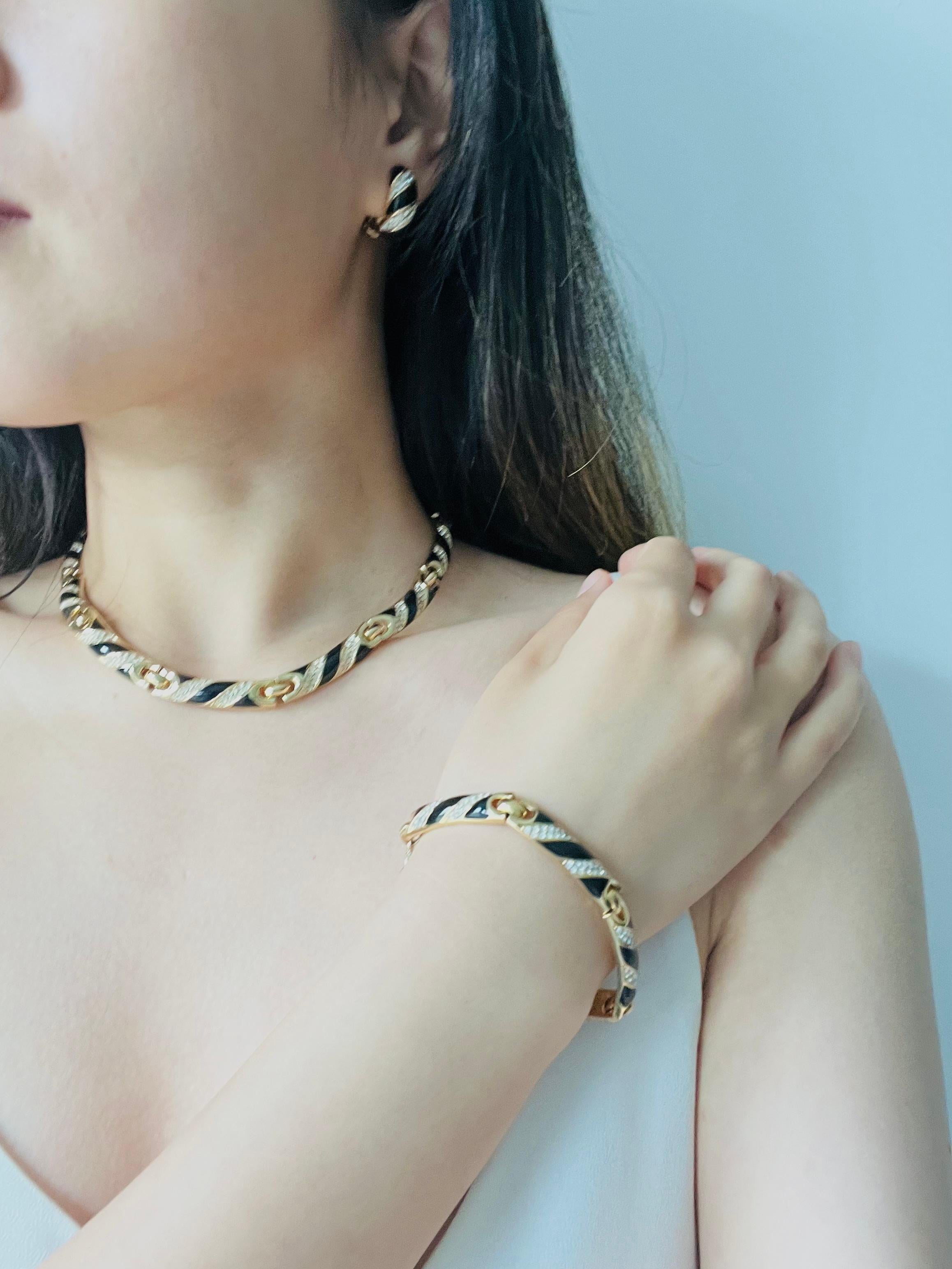 Christian Dior Vintage Black Crystals Interlinked 3 Three Modenrist Gold Set For Sale 1