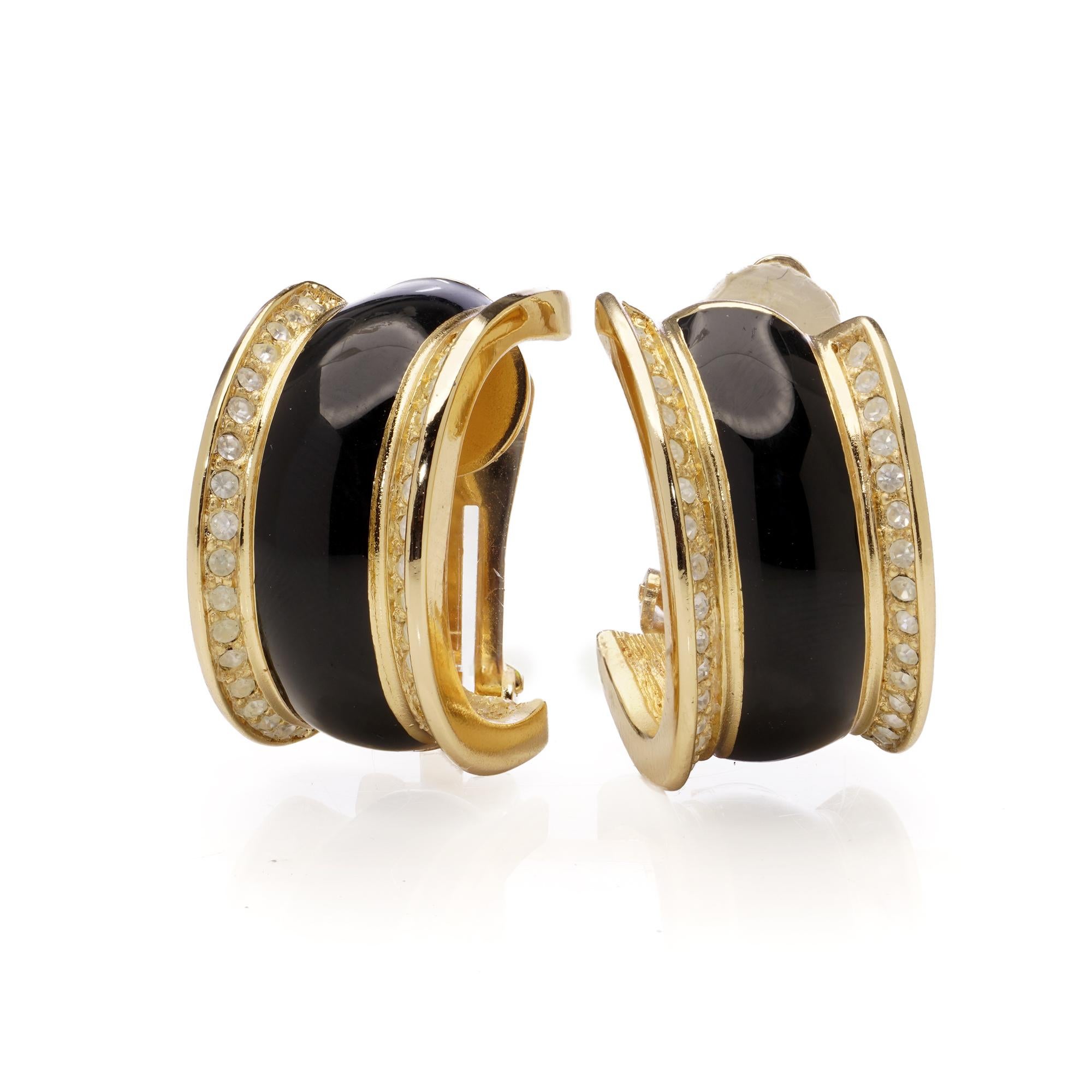 Christian Dior Vintage Black Enamel & Crystal Clip-On Earrings In Excellent Condition For Sale In Braintree, GB