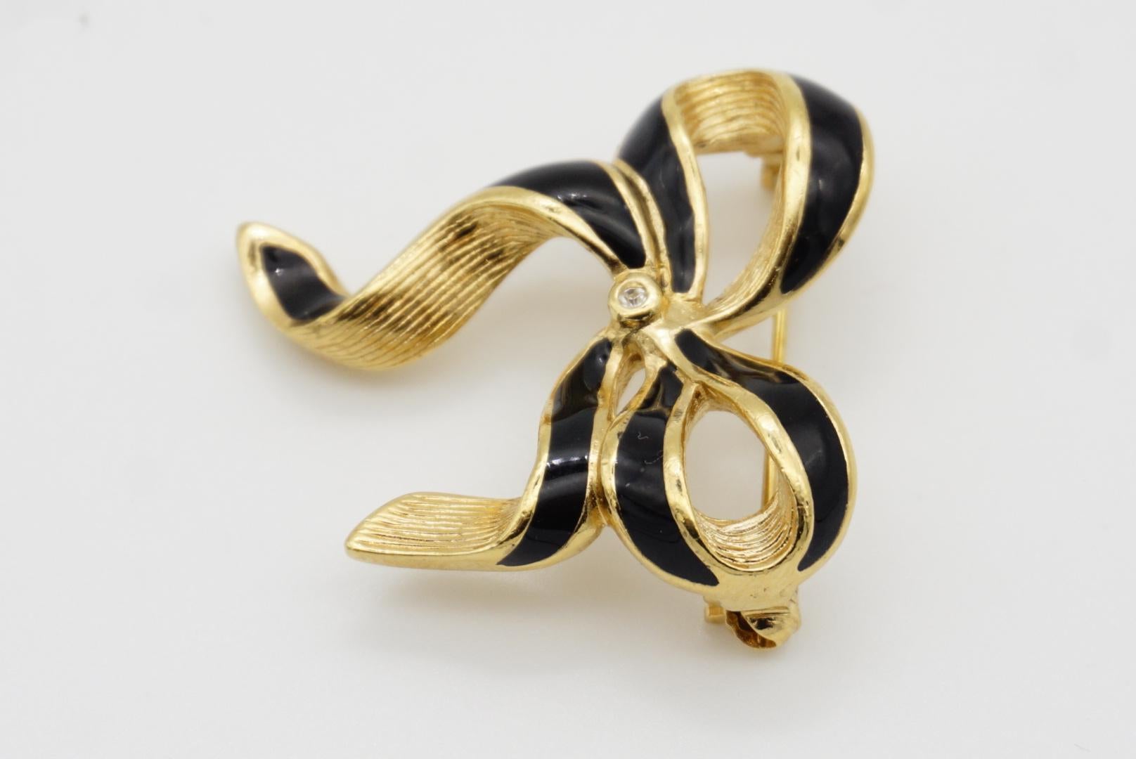 Christian Dior Vintage Black Enamel Crystal Wave Knot Bow Ribbon Gold Brooch For Sale 3