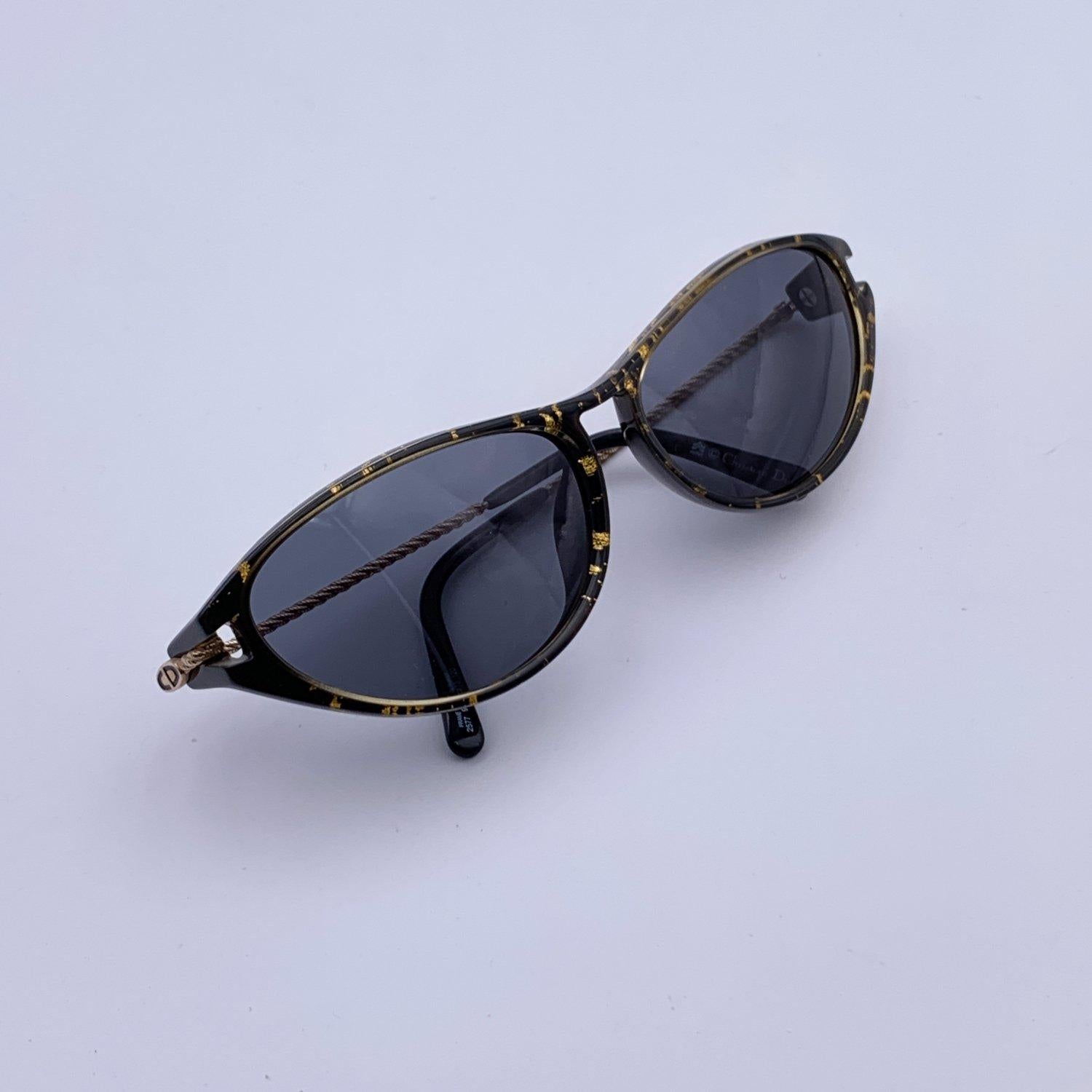 Gray Christian Dior Vintage Black Gold Cat Eye Sunglasses 2577 57/13 120 mm