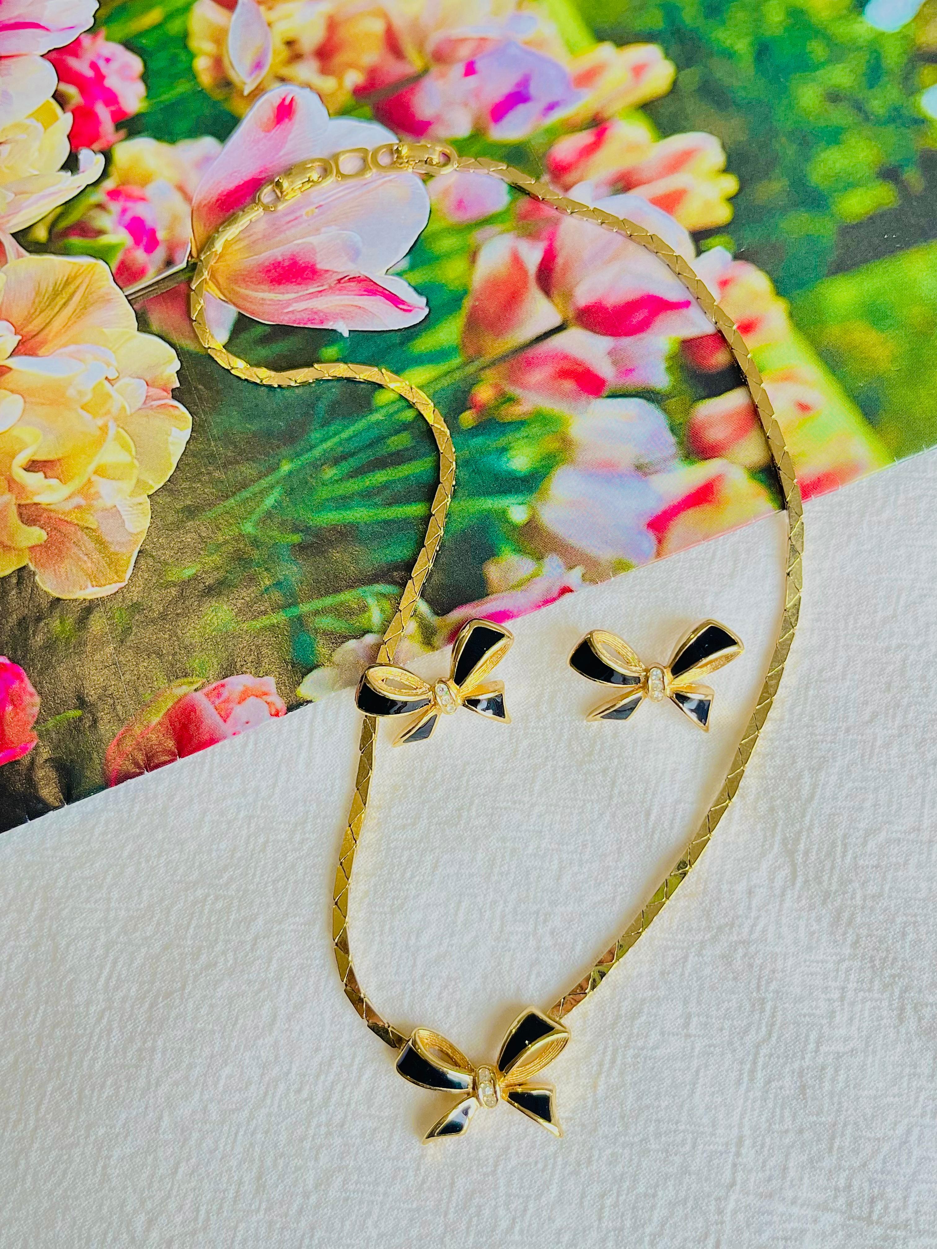 Christian Dior Vintage Black Knot Bow Butterfly Crystals Set Necklace Earrings In Excellent Condition In Wokingham, England
